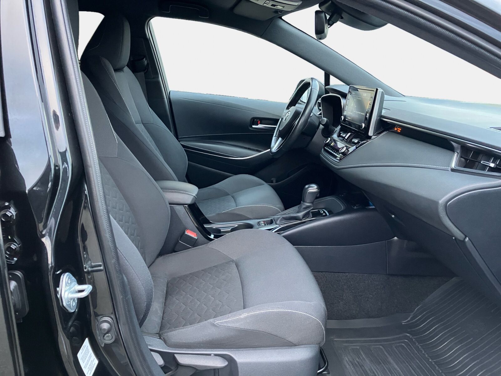 Billede af Toyota Corolla Touring Sports 1,8 Hybrid H3 Smart E-CVT 122HK Stc Trinl. Gear