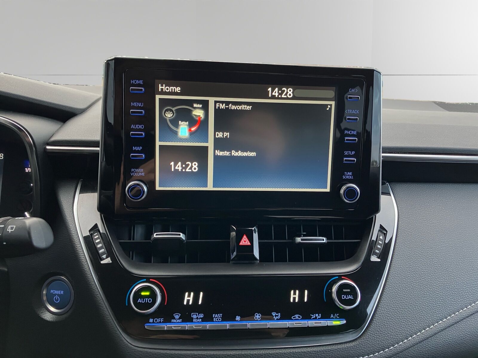 Billede af Suzuki Swace 1,8 Hybrid Exclusive E-CVT 122HK Stc Trinl. Gear