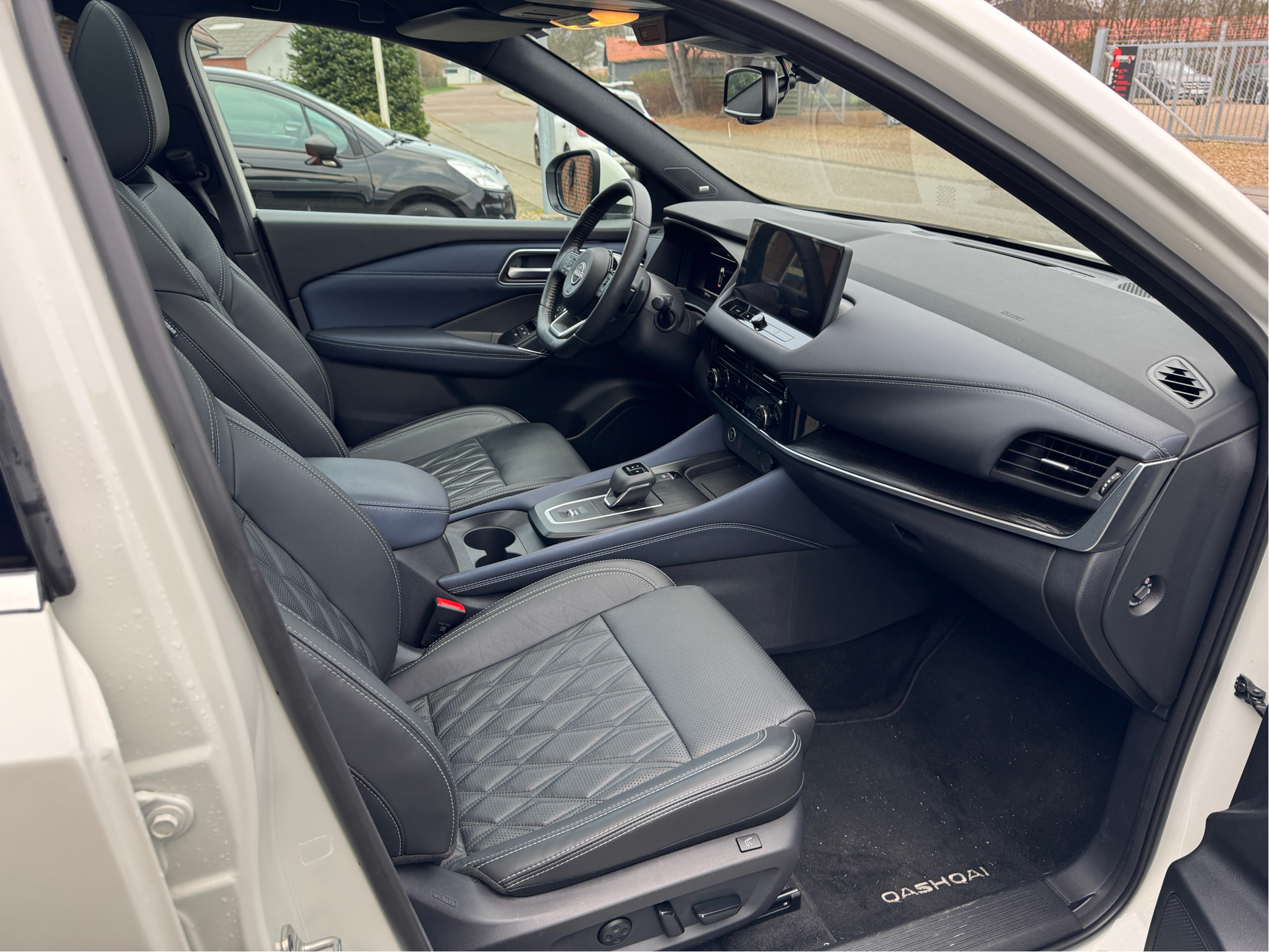 Billede af Nissan Qashqai 1,3 MHEV  Mild hybrid Tekna+ X-Tronic 158HK 5d 7g Aut.