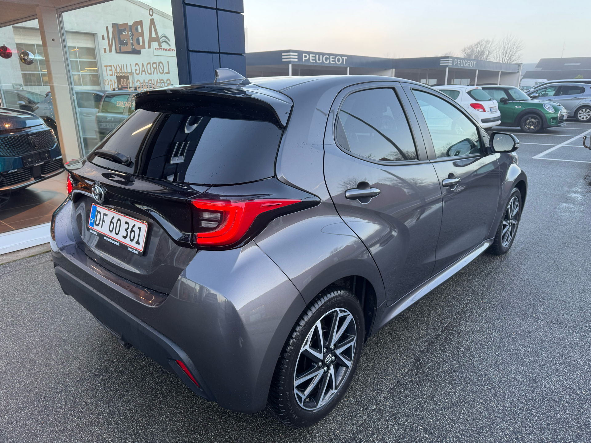 Billede af Toyota Yaris 1,5 VVT-I Active Technology & Design 125HK 5d 6g