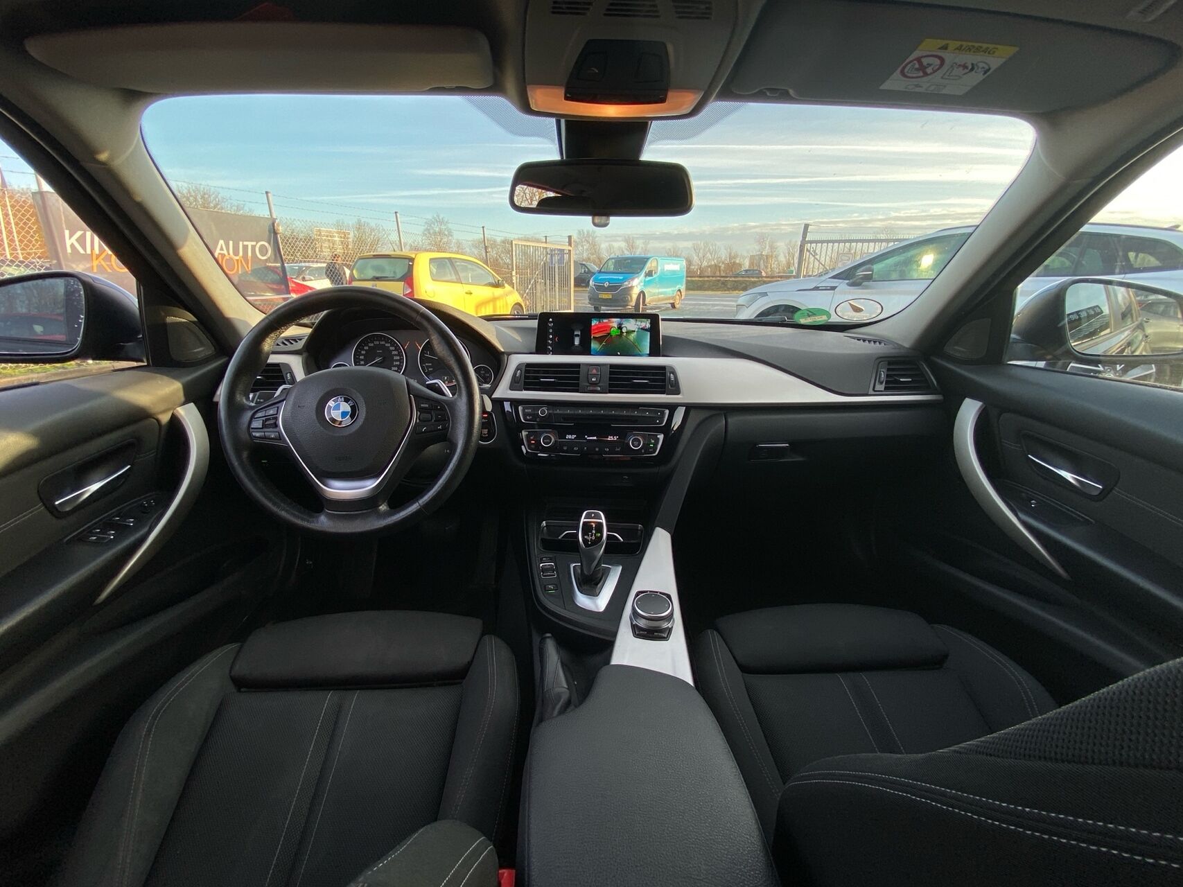 Billede af BMW 320d Touring 2,0 D Steptronic 190HK Stc 8g Aut.