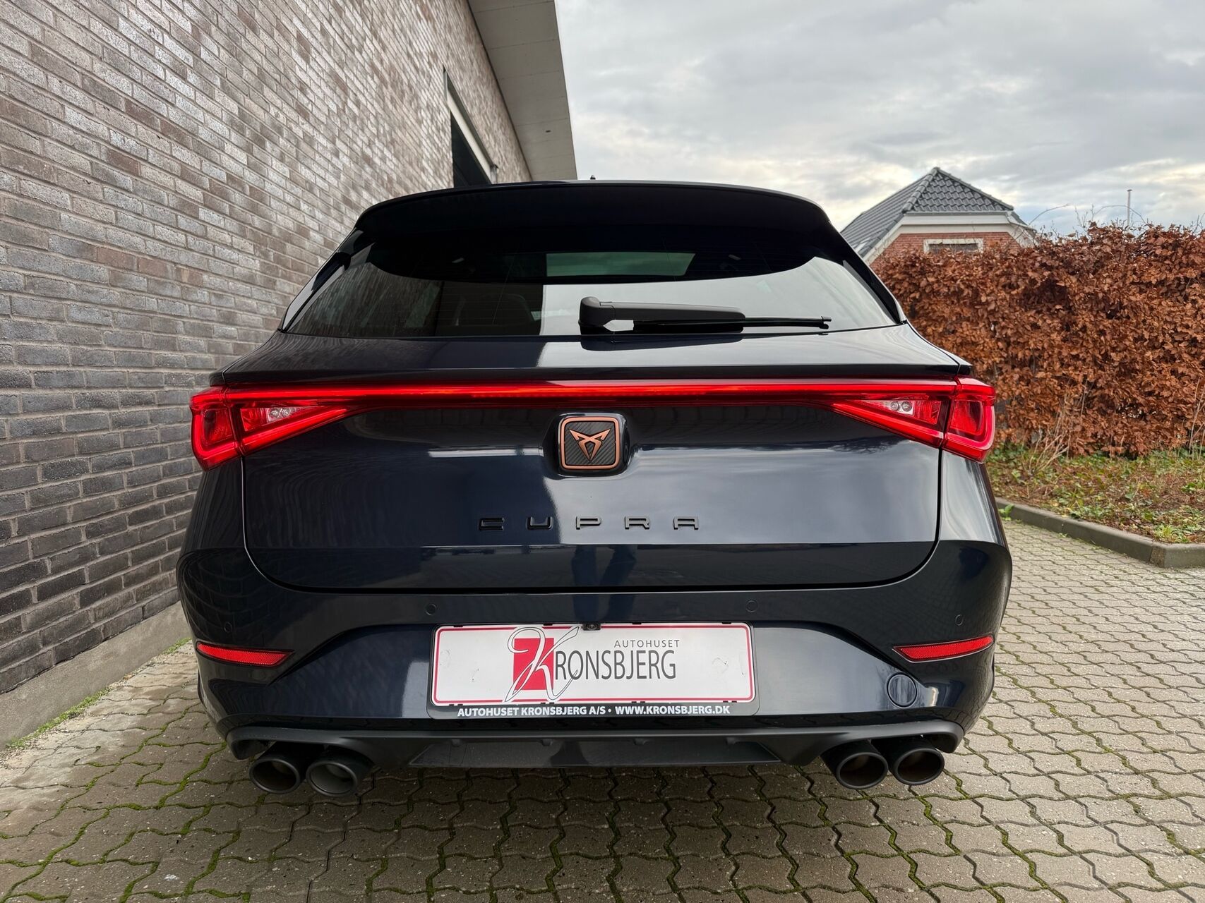 Billede af Cupra Leon Sportstourer 2,0 TSI DSG 4Drive 310HK Stc 7g Aut.