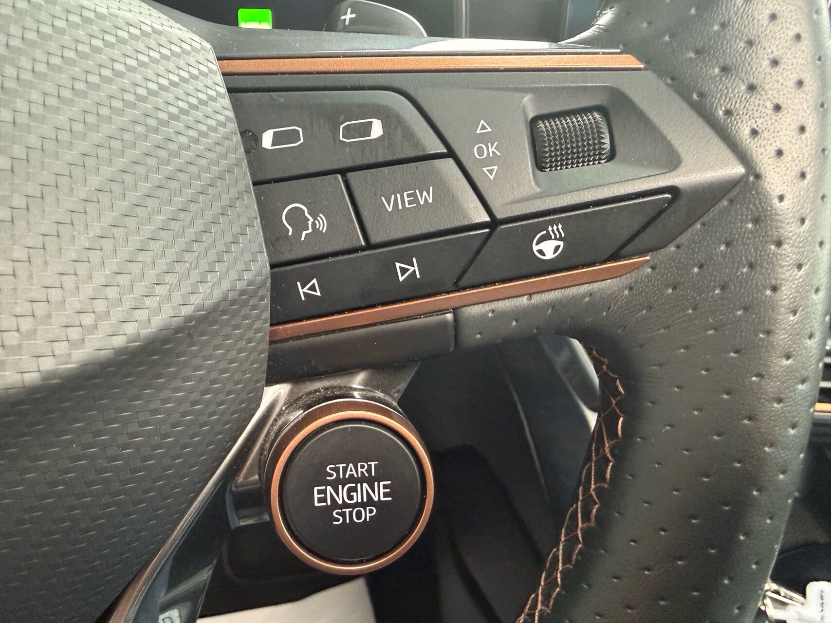 Billede af Cupra Leon Sportstourer 2,0 TSI DSG 4Drive 310HK Stc 7g Aut.