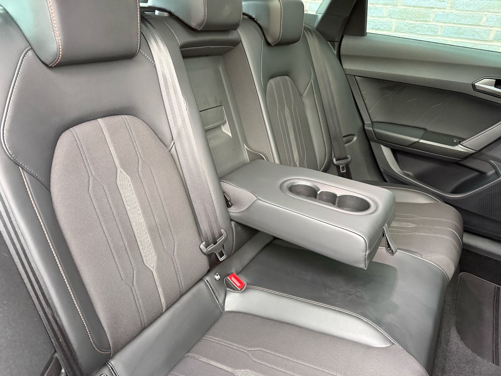 Billede af Cupra Leon Sportstourer 2,0 TSI DSG 4Drive 310HK Stc 7g Aut.