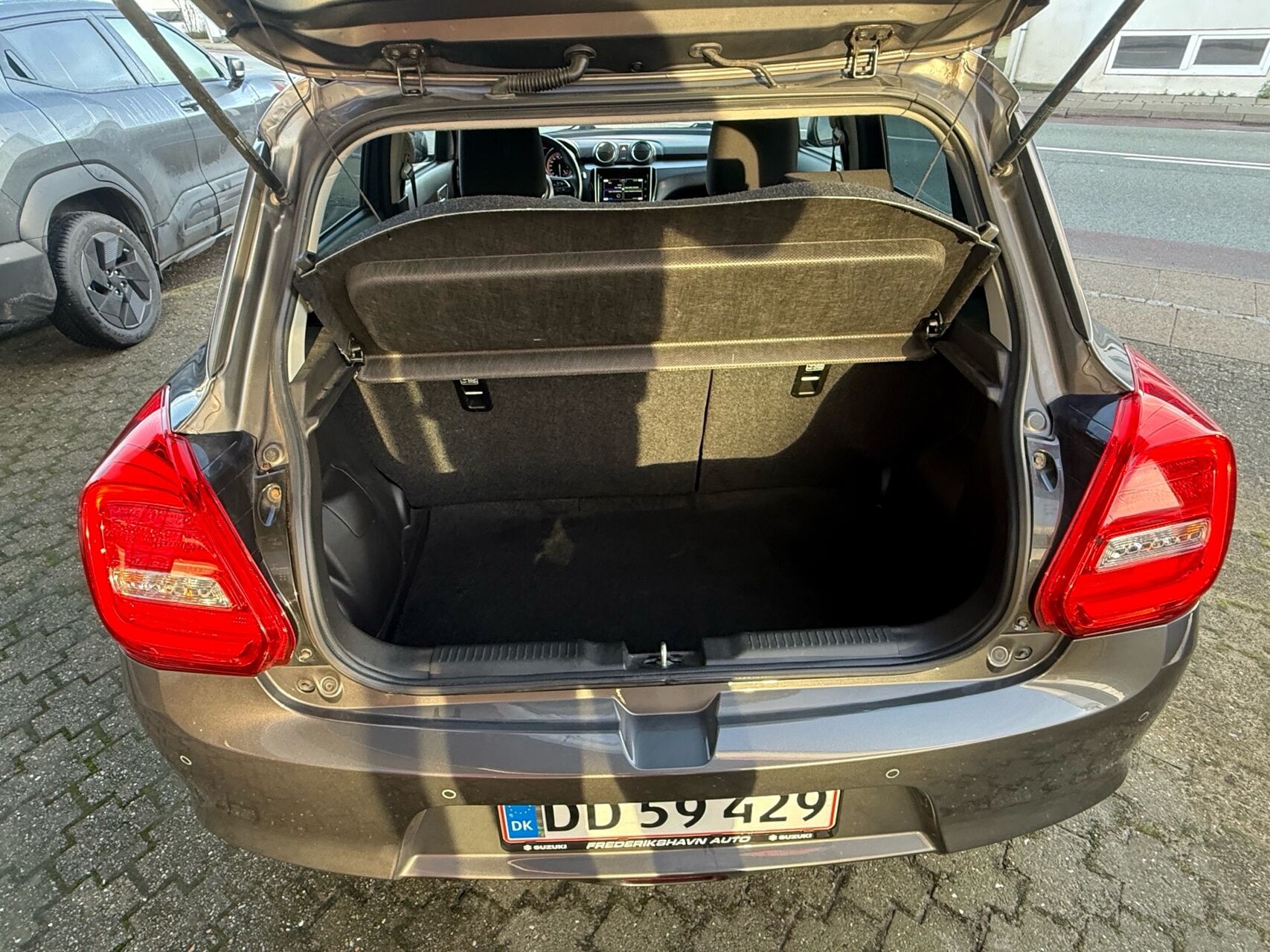 Billede af Suzuki Swift 1,2 Dualjet  Mild hybrid Exclusive AEB 83HK 5d