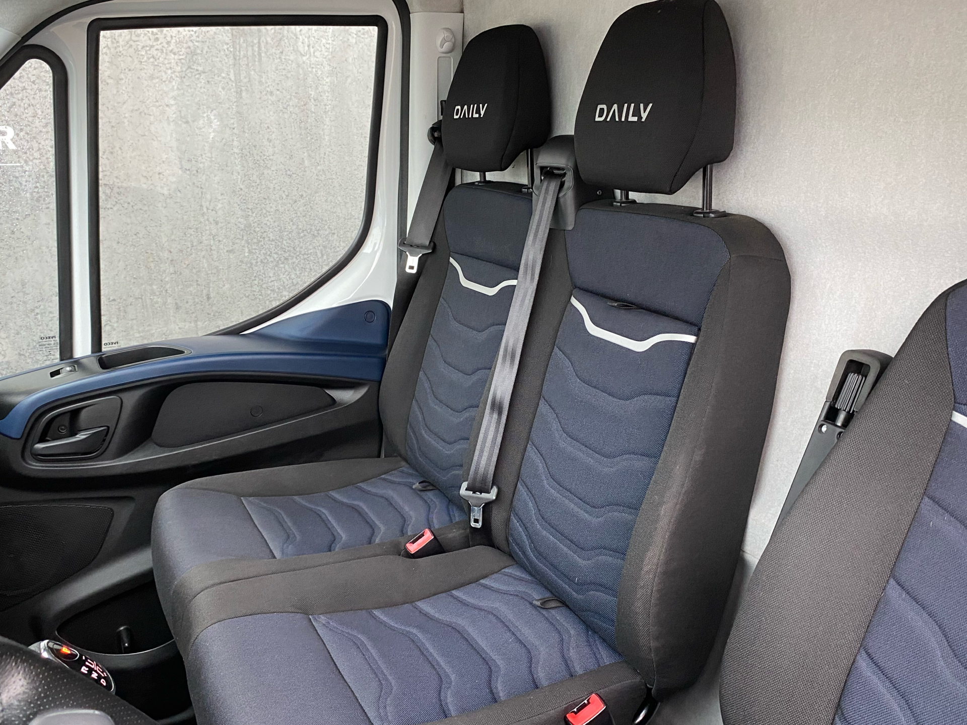 Billede af Iveco Daily 35S21 12m3 3,0 D Hi-Matic 210HK Van 8g Aut.