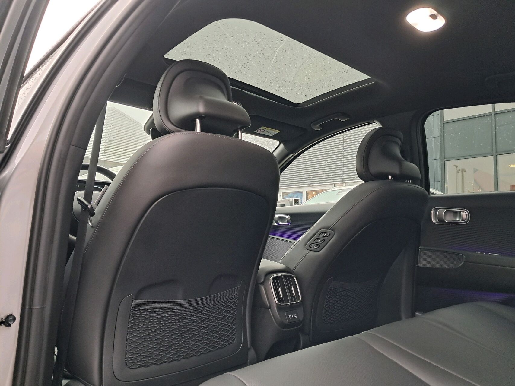 Billede af Hyundai Ioniq 6 Electric 77,4 kWh Ultimate 4WD 325HK Aut.