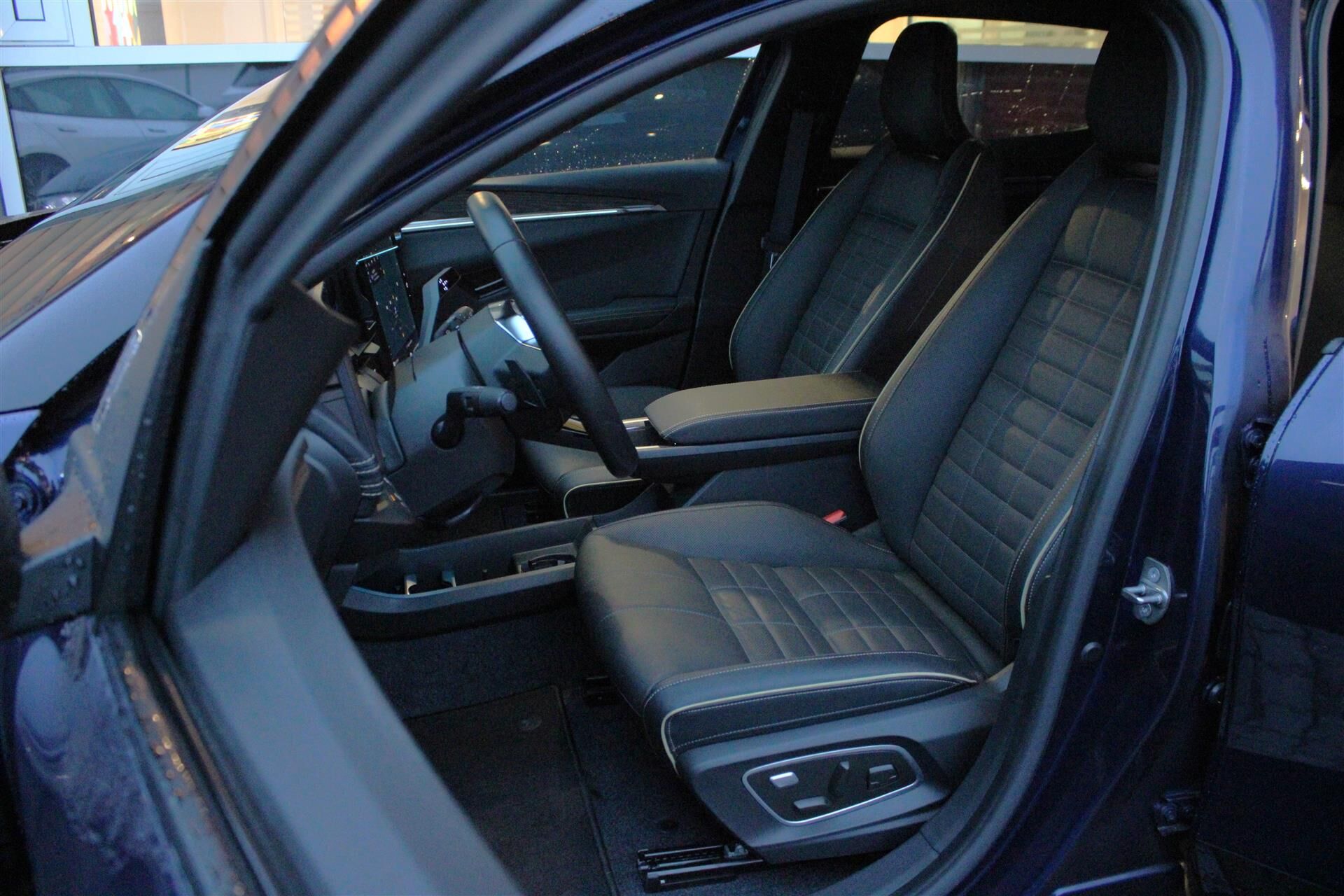 Billede af Renault Mégane E-TECH Iconic 220HK 5d Aut.