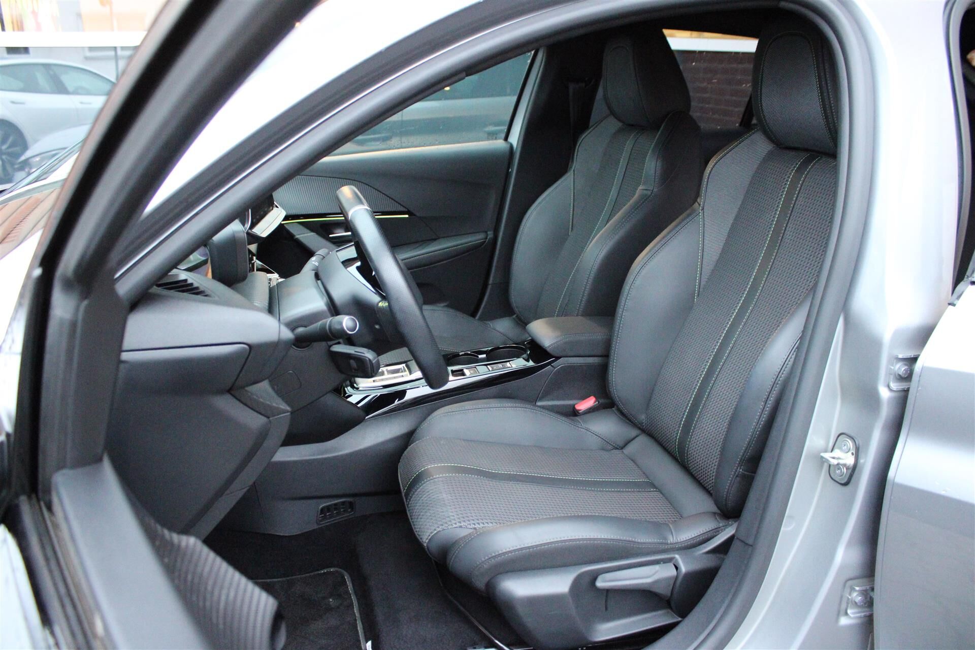 Billede af Peugeot e-208 EL GT 136HK 5d Aut.