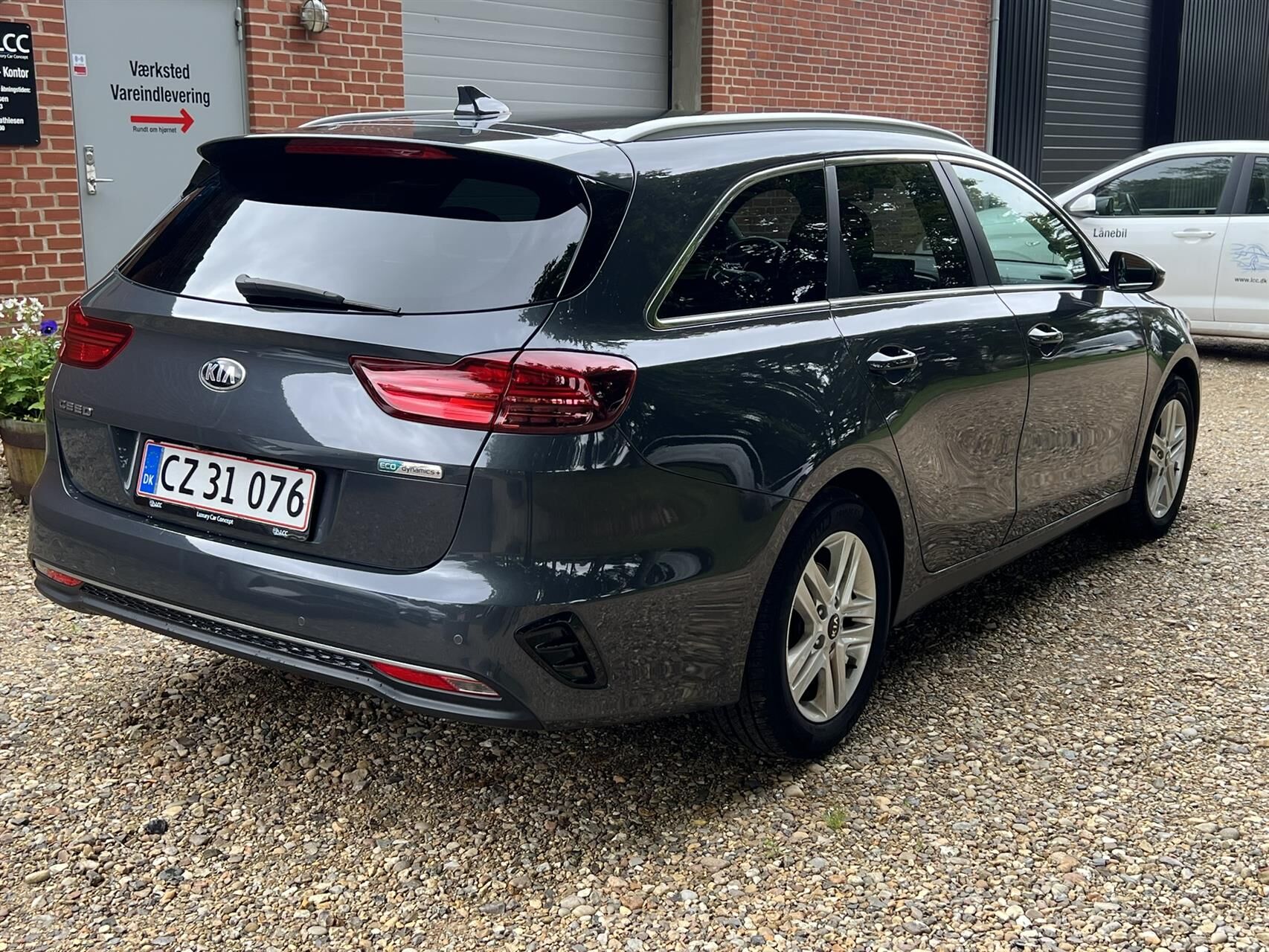 Billede af Kia Ceed SW 1,5 T-GDI  Mild hybrid Comfort m/Upgrade DCT 160HK Stc 7g Aut.