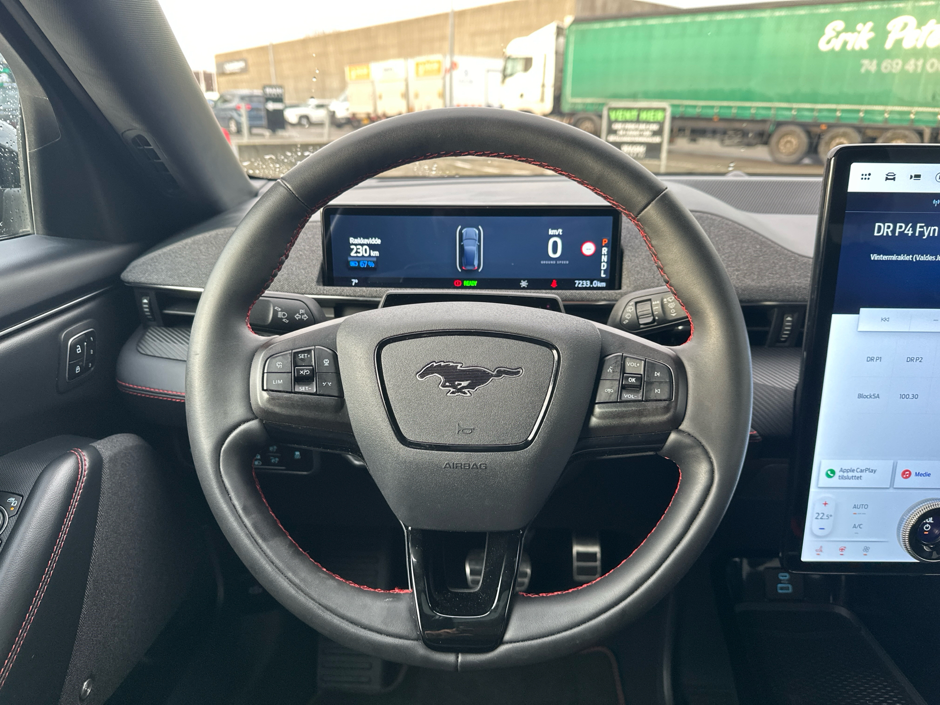 Billede af Ford Mustang Mach-E EL UR Premium AWD 351HK 5d Aut.