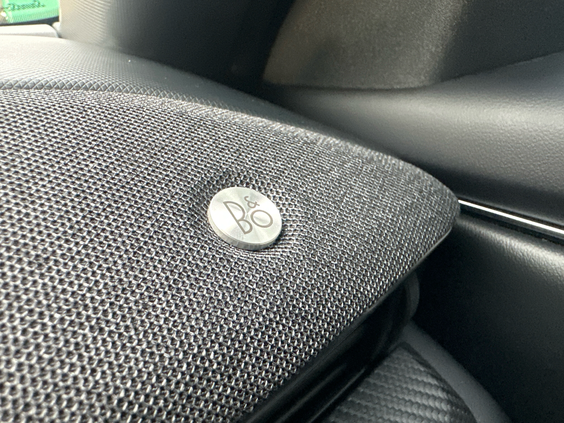 Billede af Ford Mustang Mach-E EL UR Premium AWD 351HK 5d Aut.