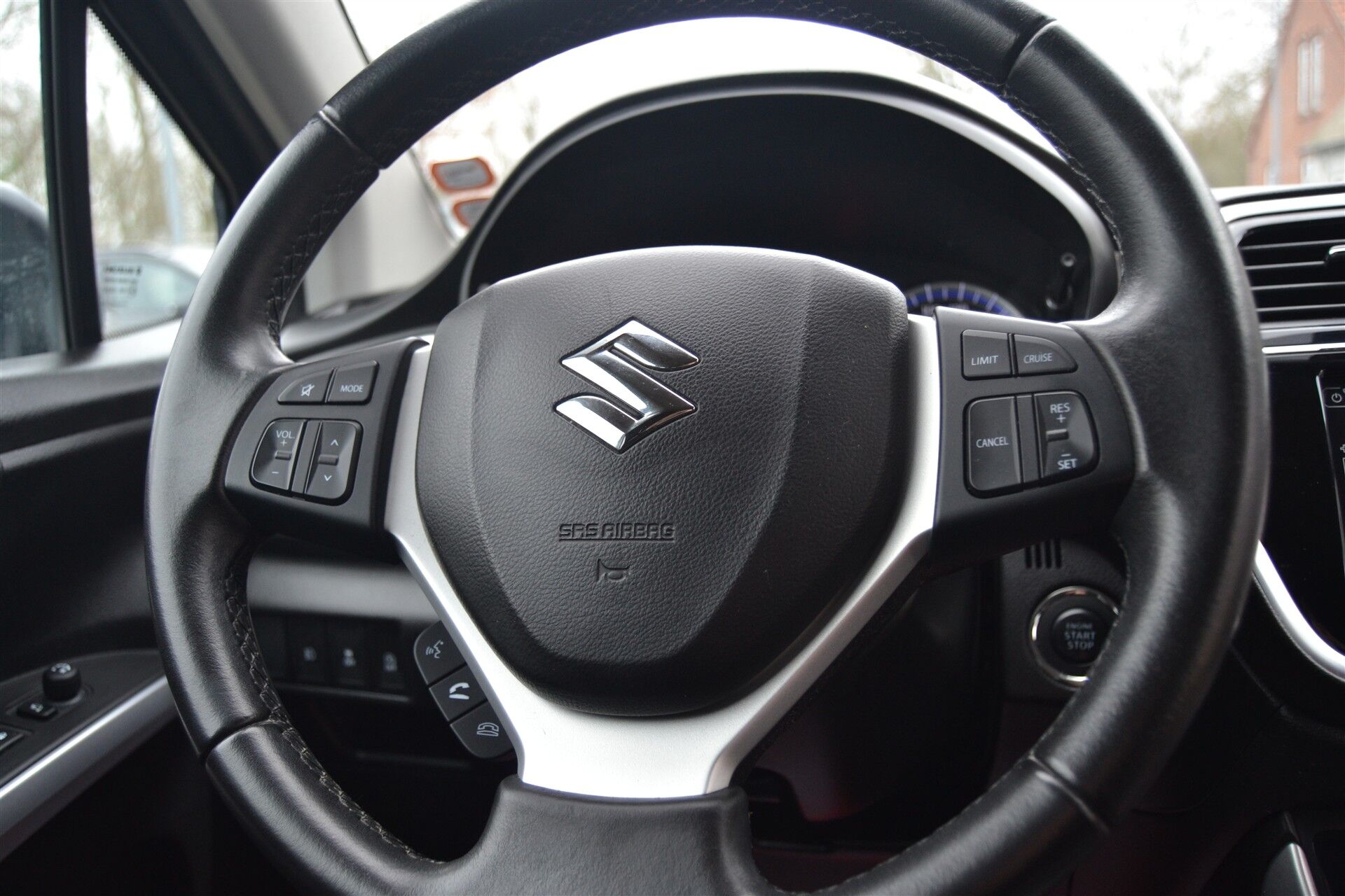 Billede af Suzuki S-Cross 1,0 Boosterjet Active 112HK 5d