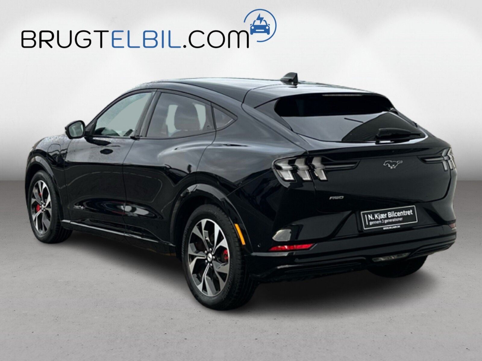 Billede af Ford Mustang Mach-E EL UR Premium AWD 351HK 5d Aut.