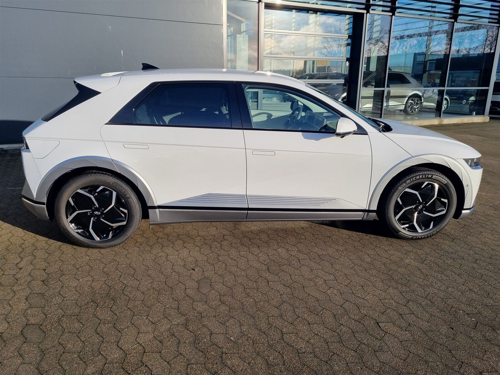 Billede af Hyundai Ioniq 5 Electric 72,6 kWh Uniq 218HK 5d Aut.