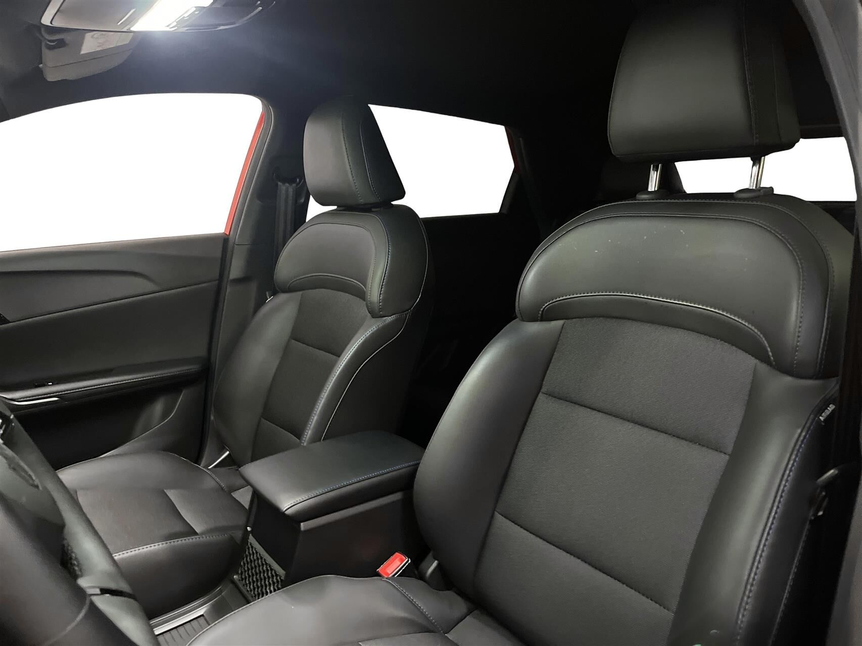 Billede af MG MG4 Electric EL Luxury Long Range 204HK 5d Aut.