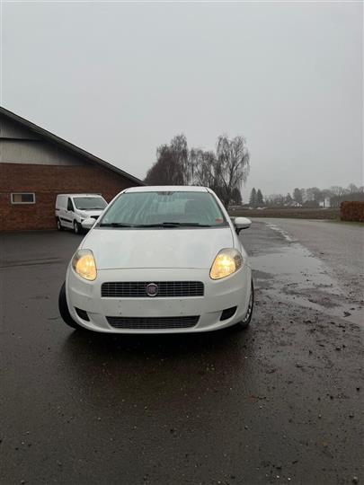 Fiat Grande Punto 1,4 T-Jet Active 77HK 5d