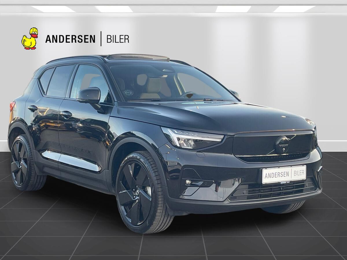 Billede af Volvo EX40 Single Motor Extended Range Black Edition 252HK 5d Aut.