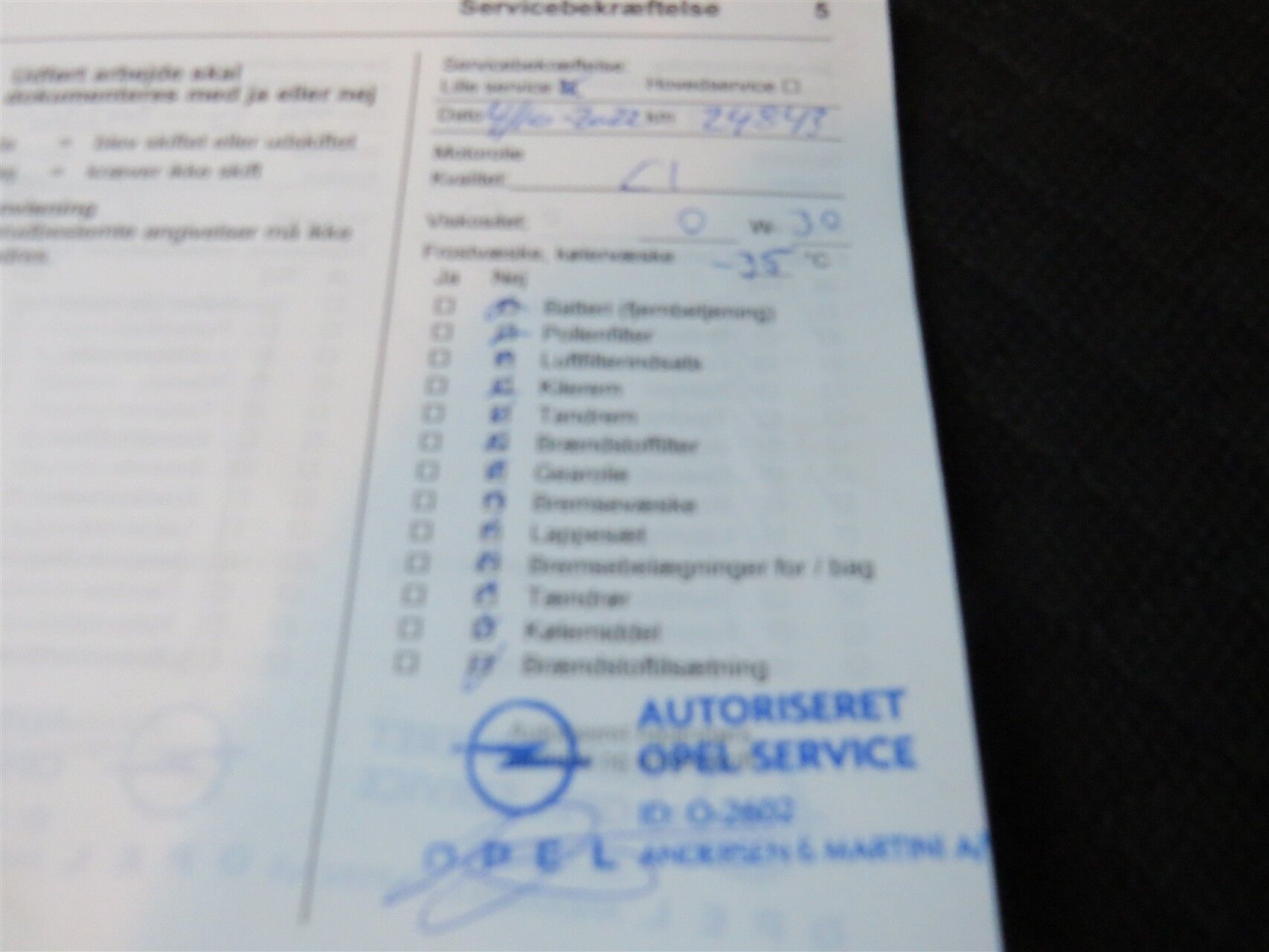 Billede af Opel Grandland X 1,6 PHEV  Plugin-hybrid Cosmo Prestige Pack AWD 300HK 5d 8g Aut.