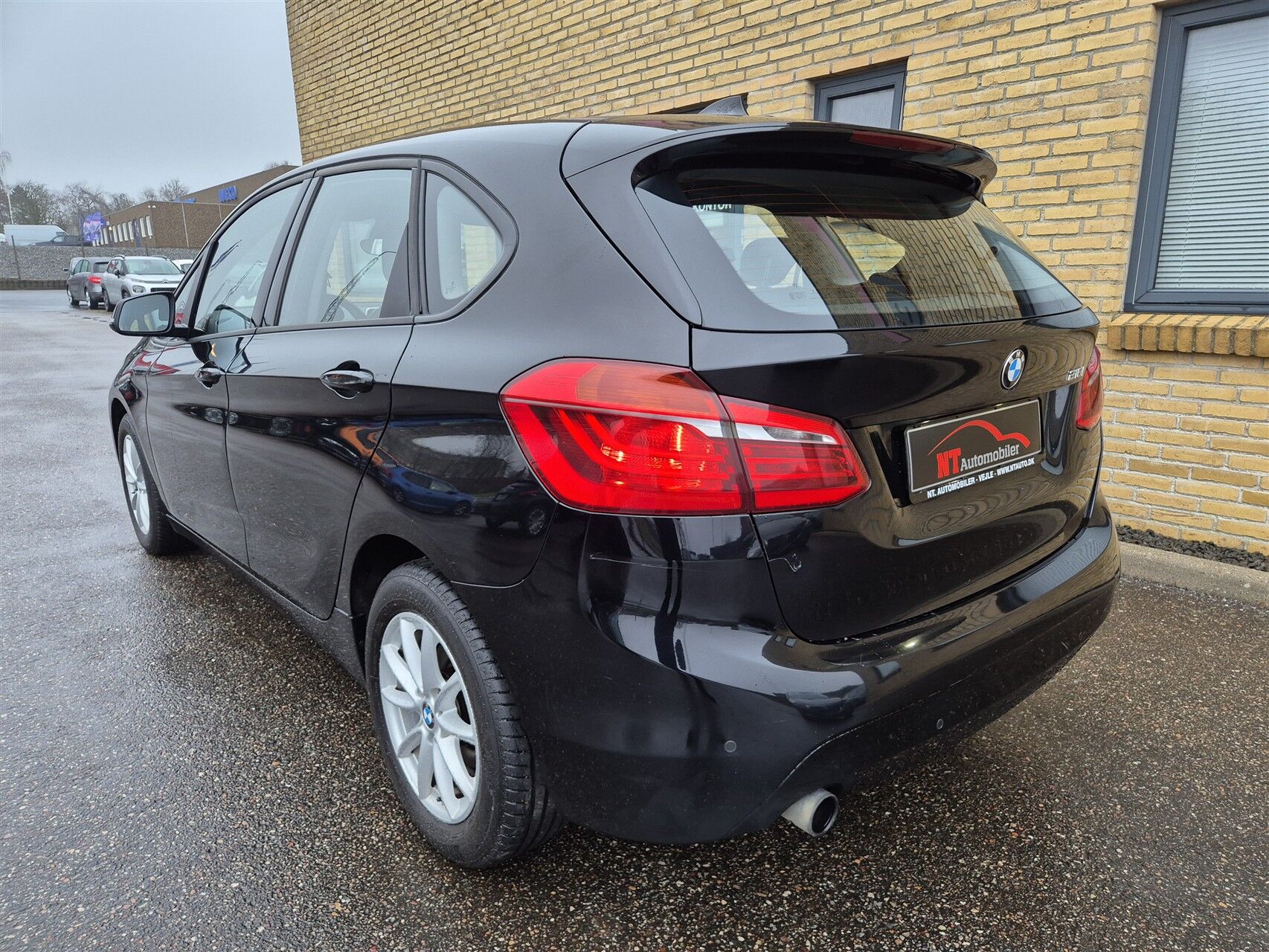 Billede af BMW 218i Active Tourer 1,5 Advantage Steptronic 136HK Stc 8g Aut.