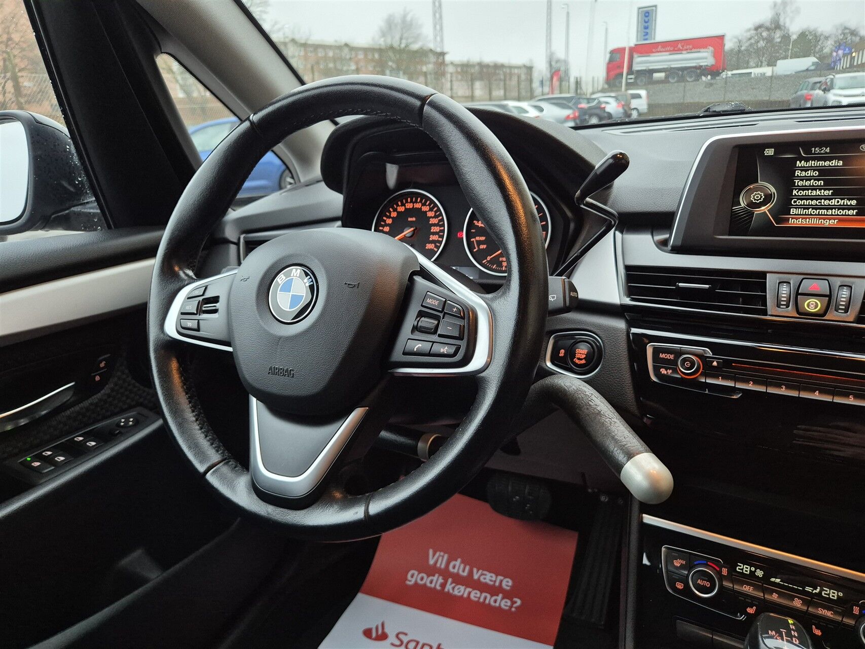 Billede af BMW 218i Active Tourer 1,5 Advantage Steptronic 136HK Stc 8g Aut.