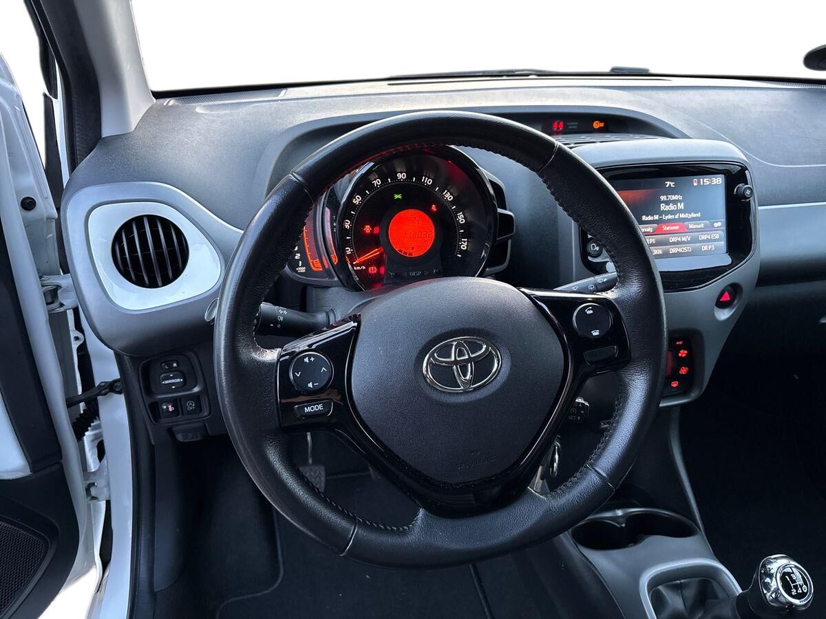 Billede af Toyota Aygo 1,0 VVT-I X-Pose 72HK 5d