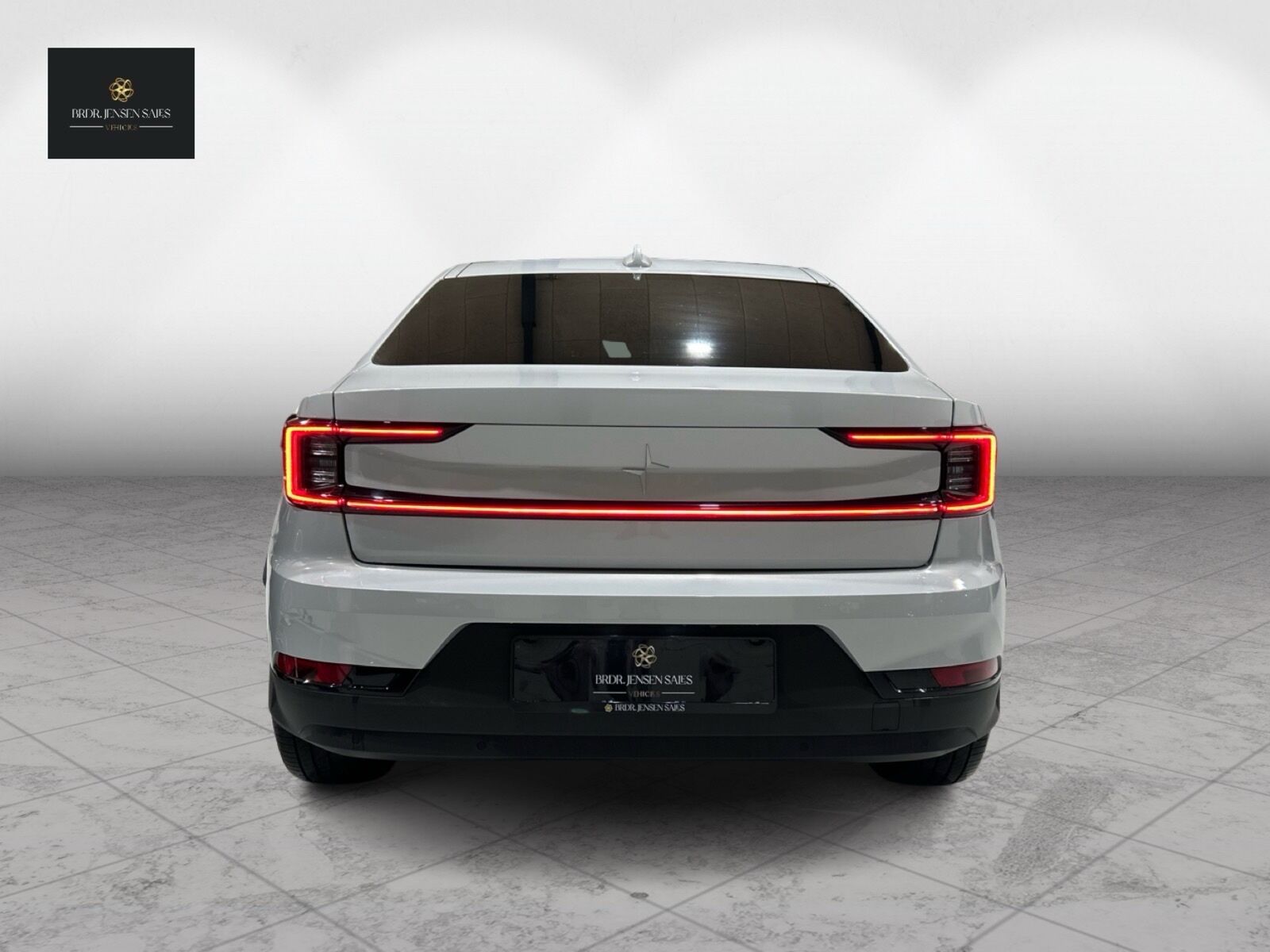 Billede af Polestar 2 EL Long range Single motor 231HK 5d Aut.