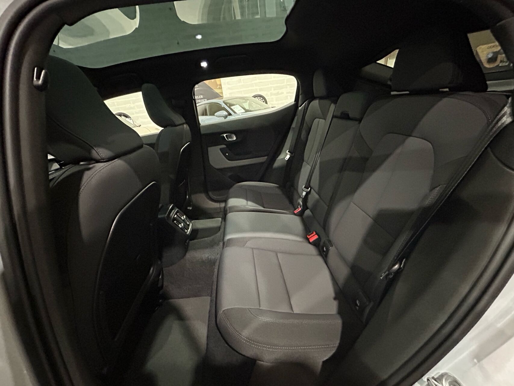 Billede af Polestar 2 EL Long range Single motor 231HK 5d Aut.