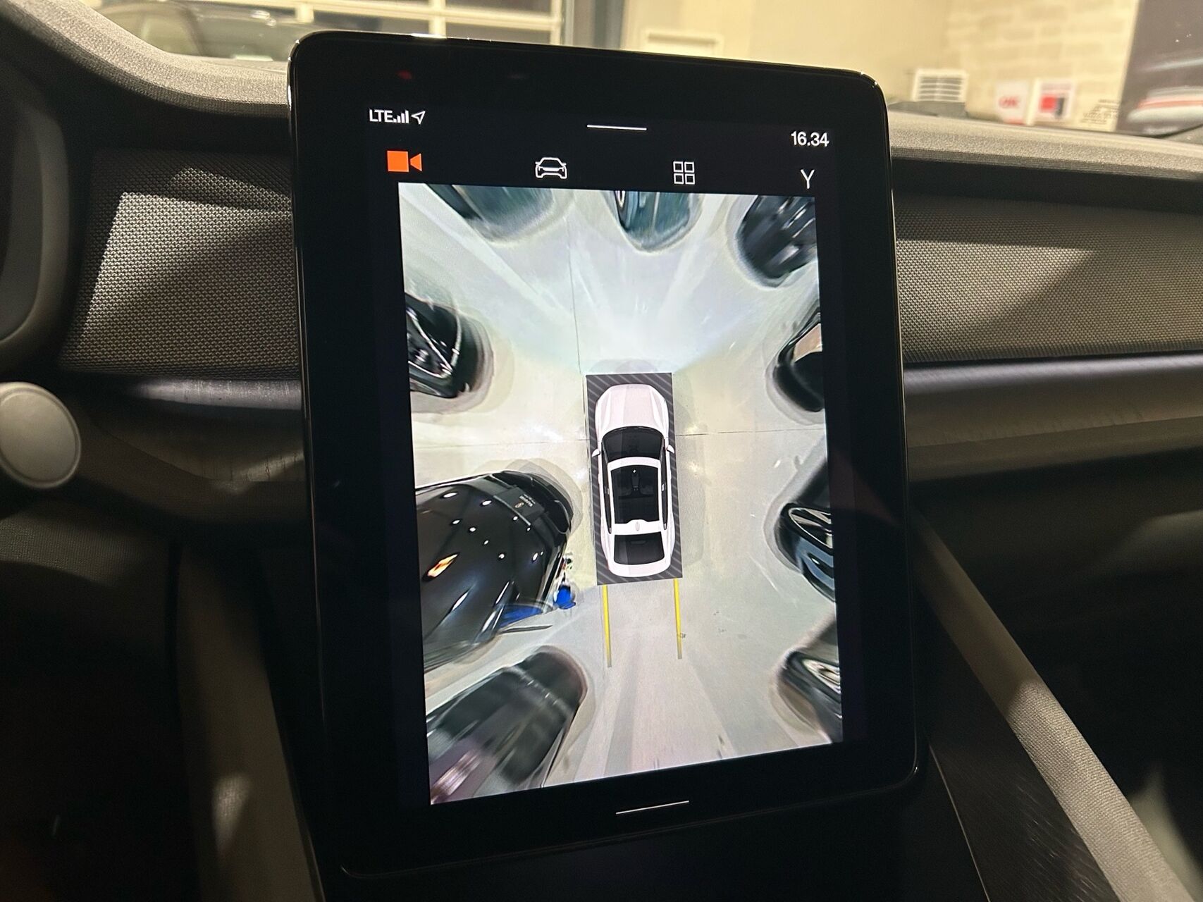 Billede af Polestar 2 EL Long range Single motor 231HK 5d Aut.