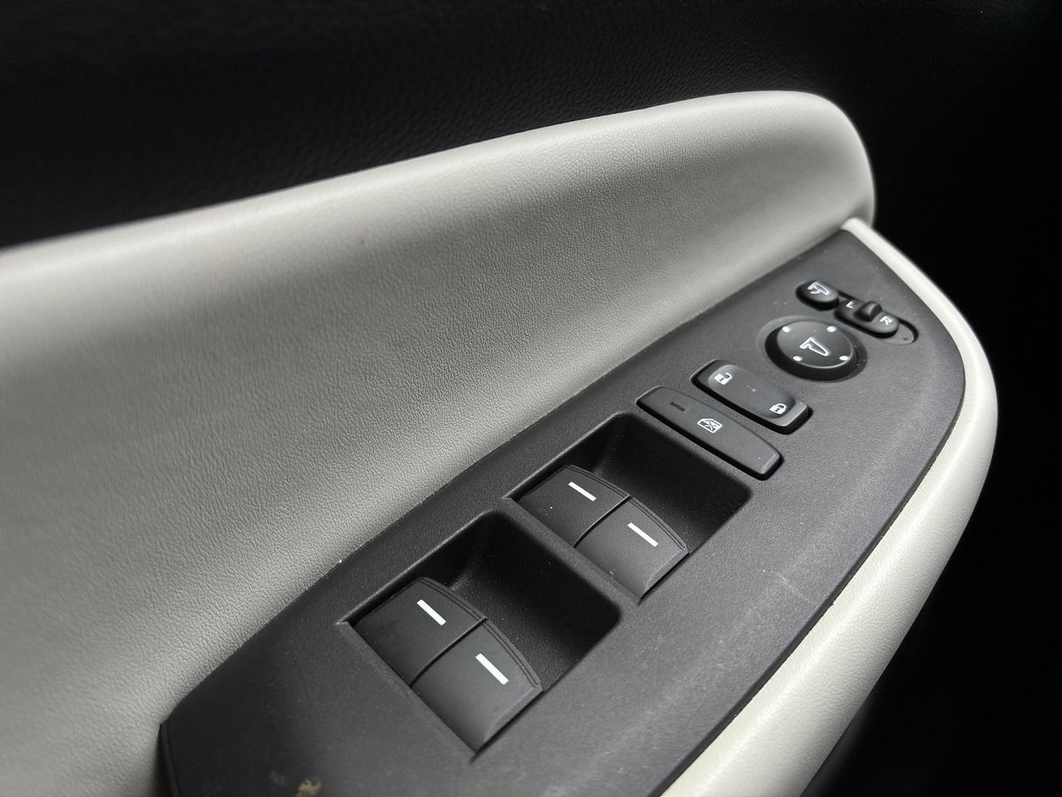 Billede af Honda Jazz 1,5 i-MMD  Hybrid Executive E-CVT 109HK 5d 7g Aut.