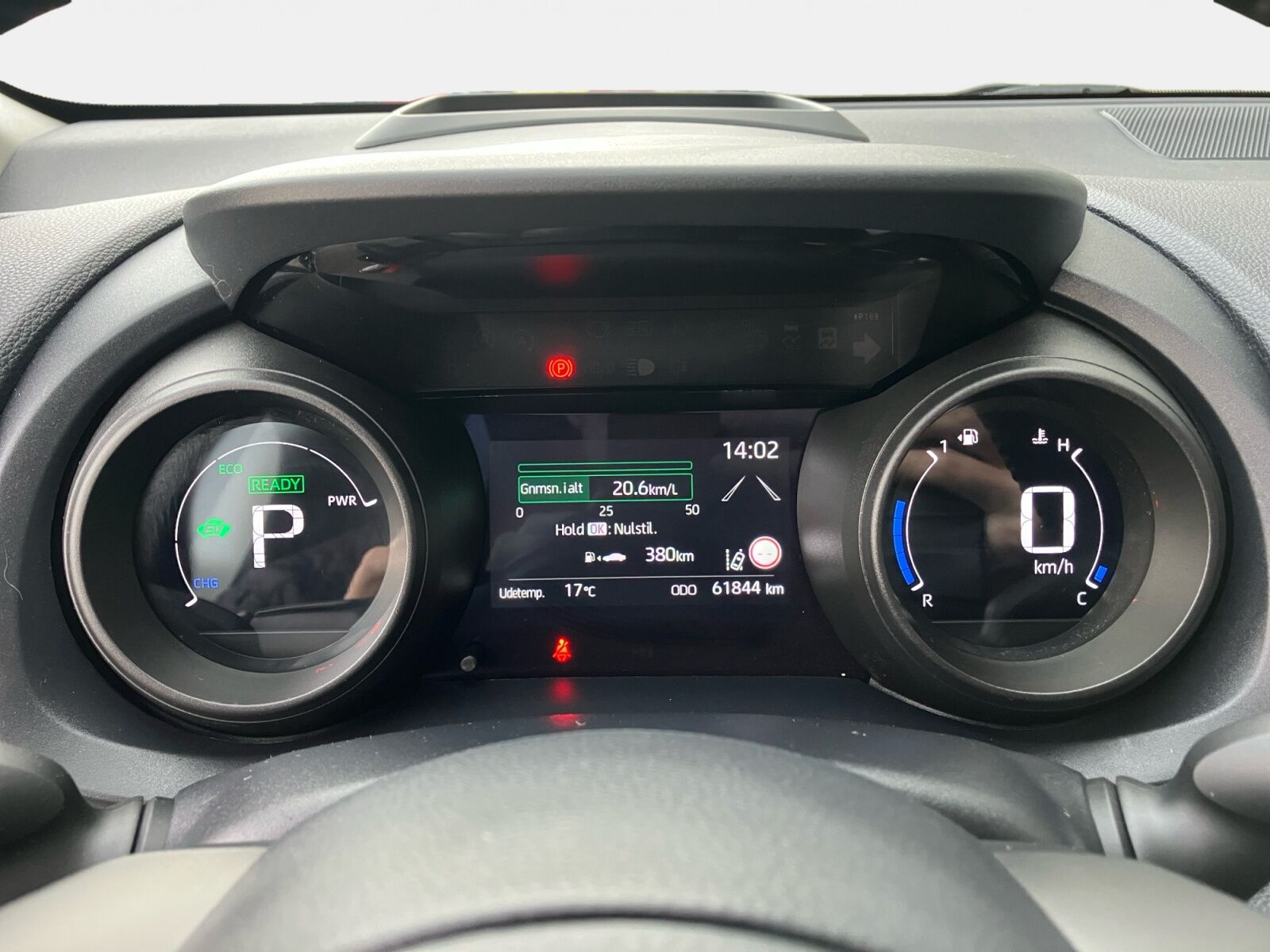 Billede af Toyota Yaris 1,5 Hybrid Active Technology Plus Design 116HK 5d Trinl. Gear