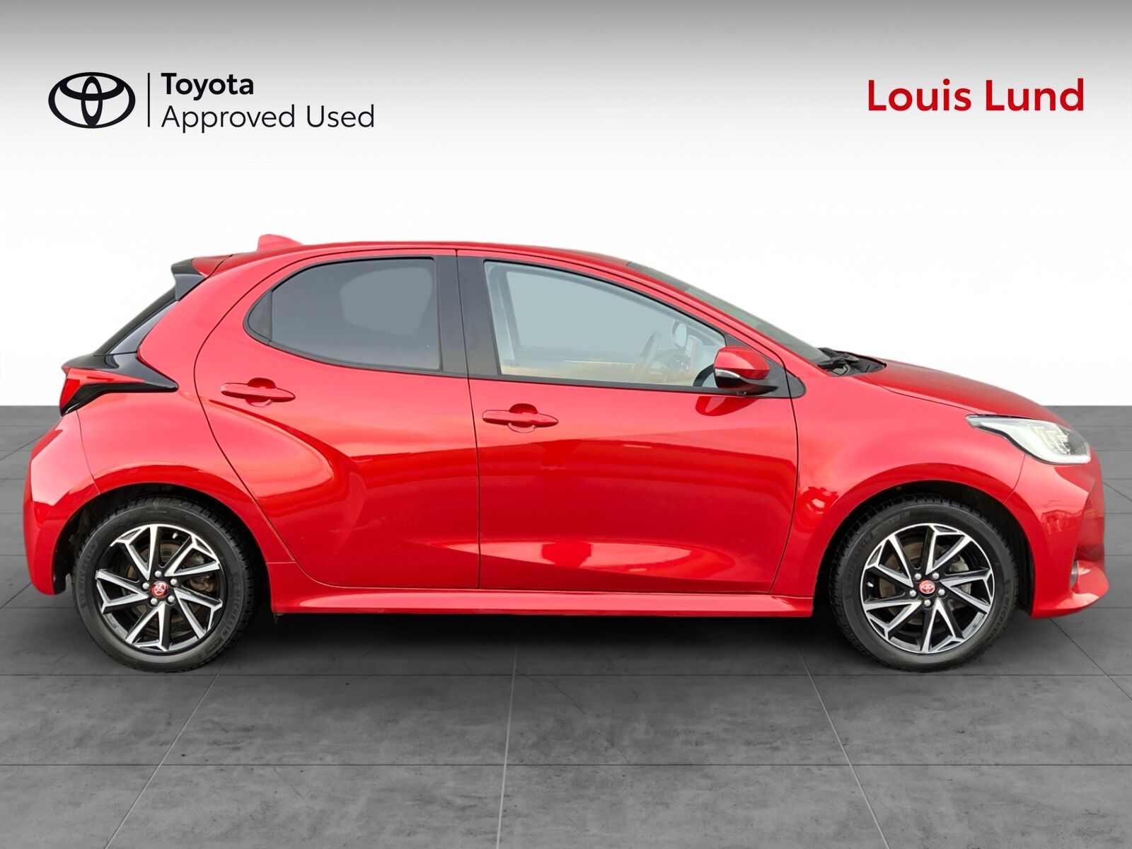 Billede af Toyota Yaris 1,5 Hybrid Active Technology Plus Design 116HK 5d Trinl. Gear