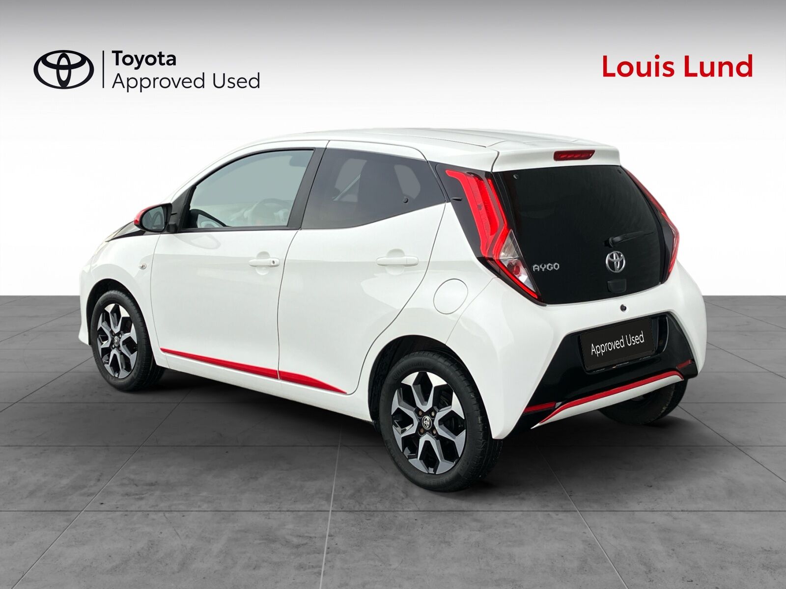 Billede af Toyota Aygo 1,0 VVT-I X-Press Safety Sense X-Shift 72HK 5d Aut.