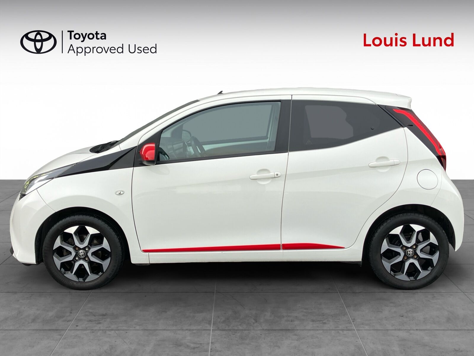 Billede af Toyota Aygo 1,0 VVT-I X-Press Safety Sense X-Shift 72HK 5d Aut.