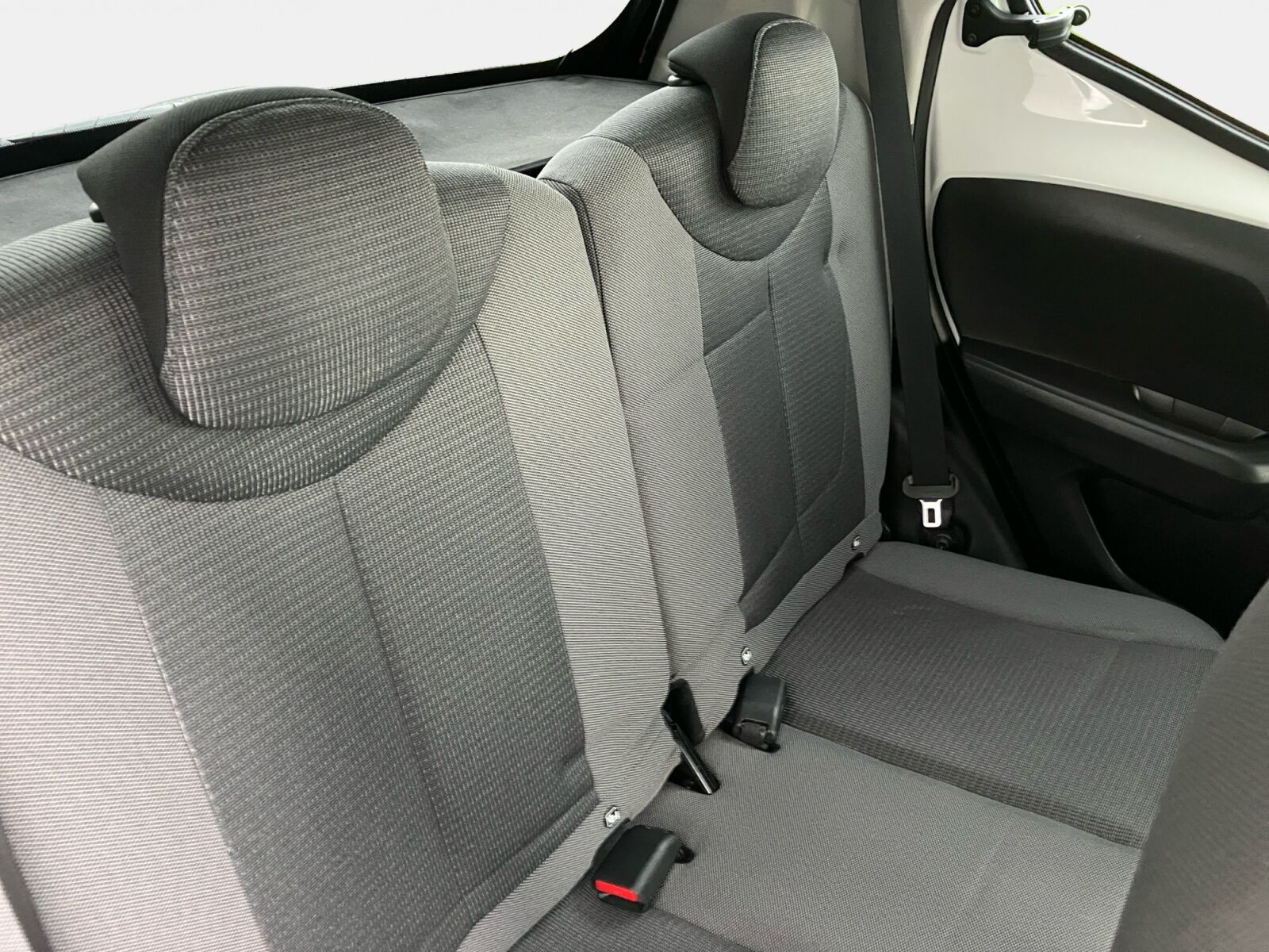 Billede af Toyota Aygo 1,0 VVT-I X-Press Safety Sense X-Shift 72HK 5d Aut.