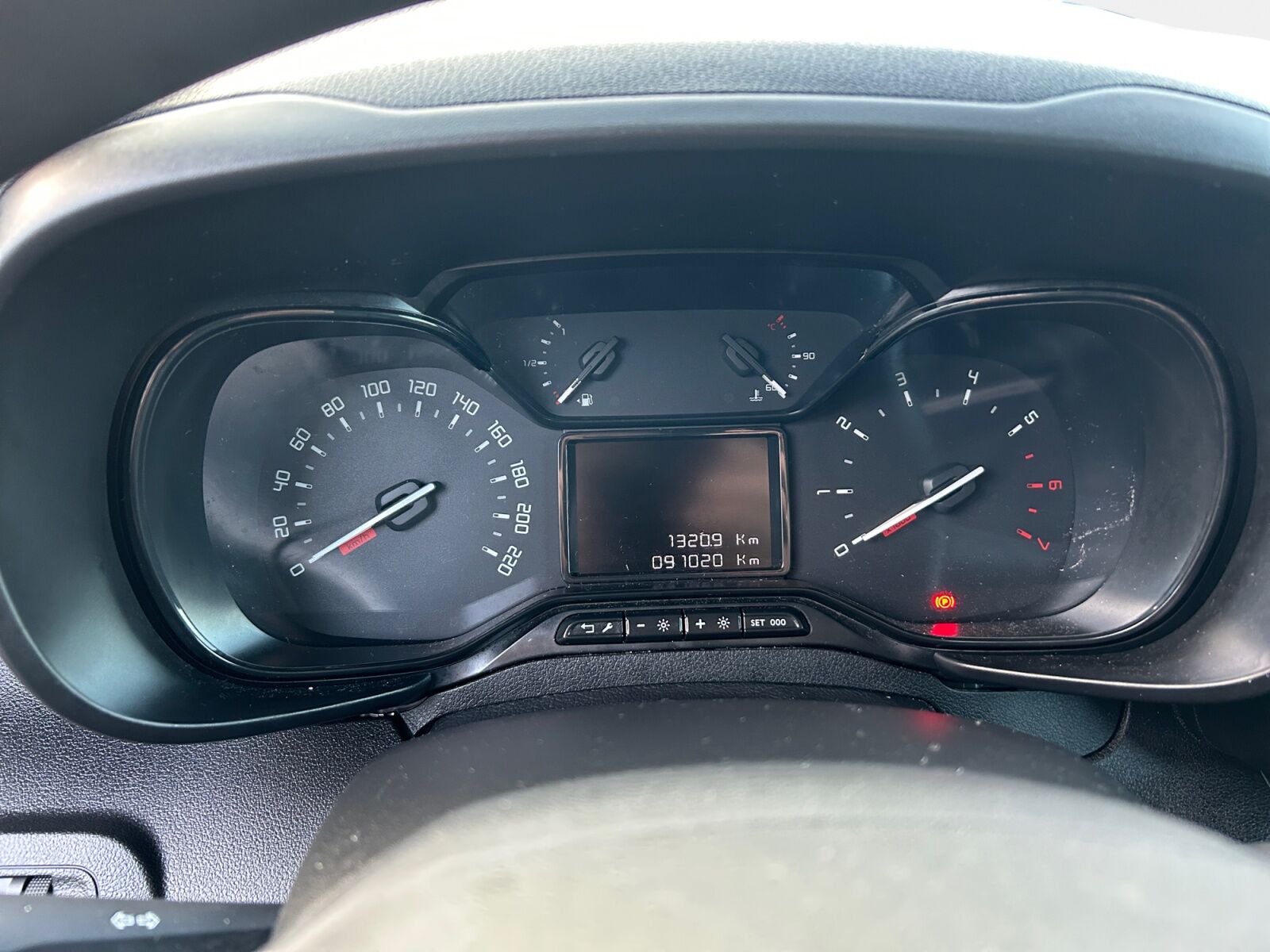 Billede af Toyota Proace City Medium 1,5 D Comfort Smart Active Vision Dobbelt Bagdør 102HK Van