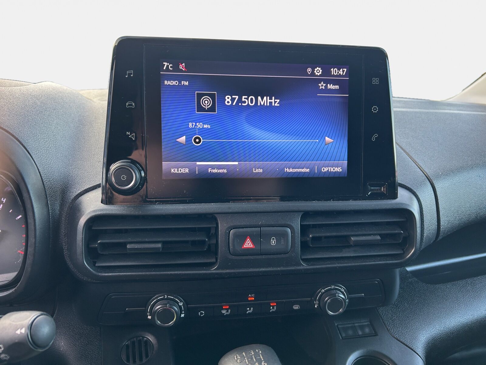 Billede af Toyota Proace City Medium 1,5 D Comfort Smart Active Vision Dobbelt Bagdør 102HK Van