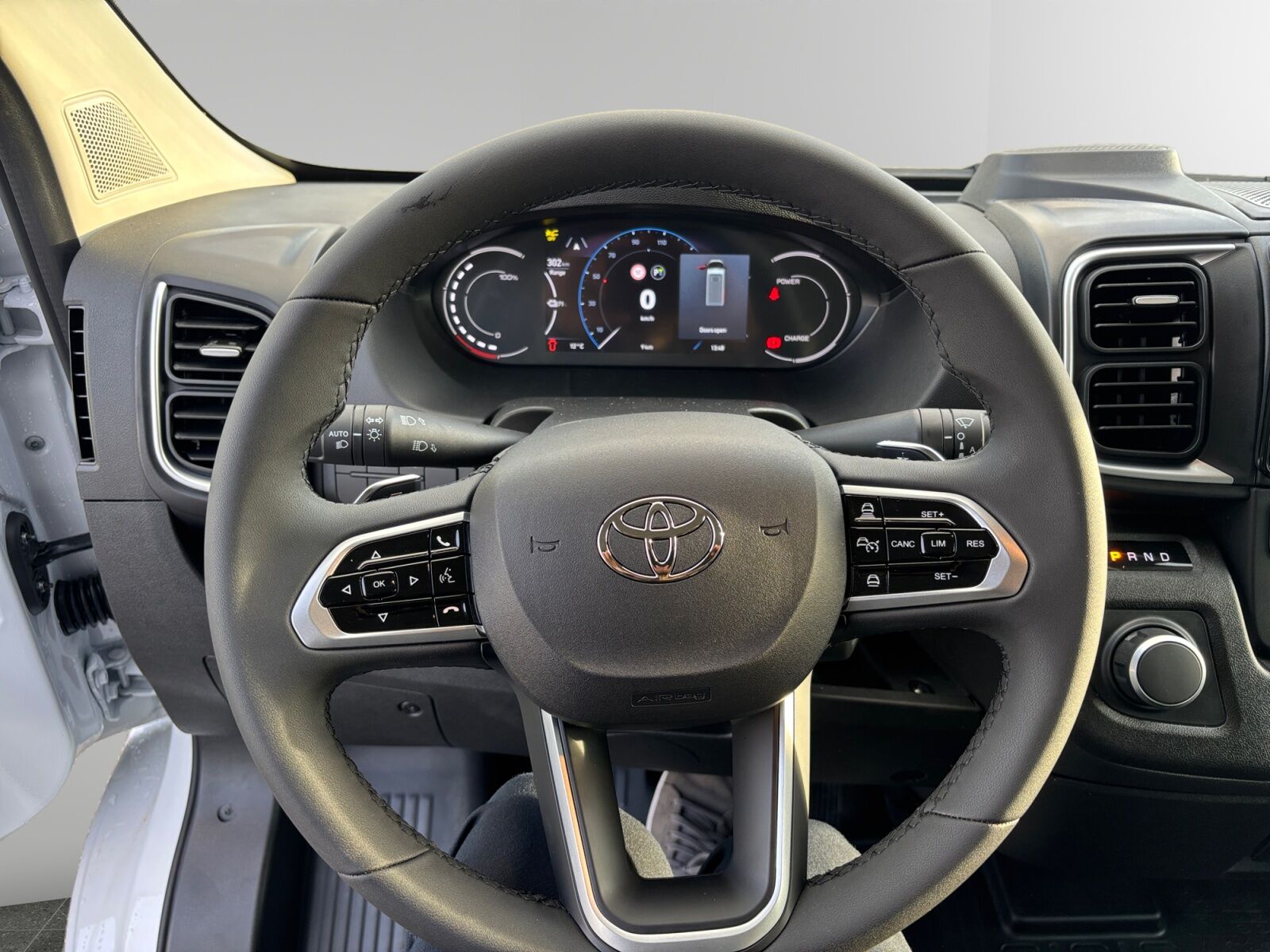 Billede af Toyota Proace Max Electric Long EL Comfort Master m. Højt tag 270HK Van Aut.