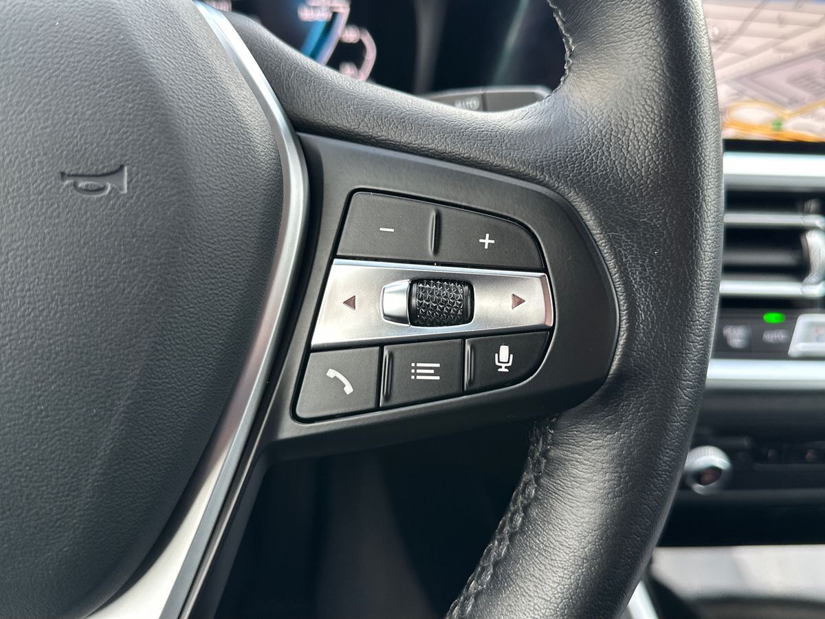 Billede af BMW 330e Touring 2,0 Plugin-hybrid Sport Line Steptronic 292HK Stc 8g Aut.