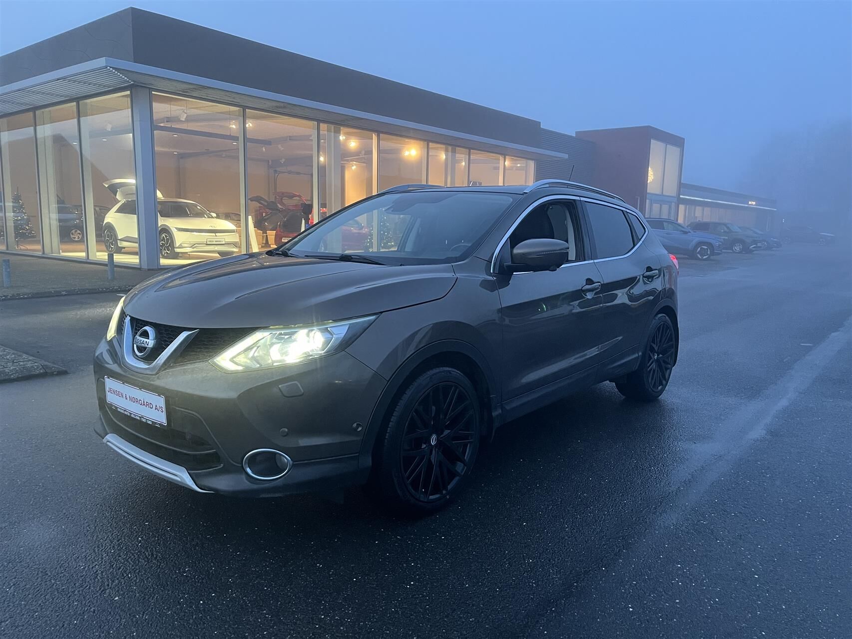 Billede af Nissan Qashqai 1,6 DCi Tekna 4x2 130HK Van 6g