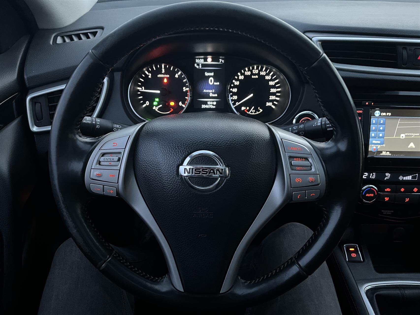 Billede af Nissan Qashqai 1,6 DCi Tekna 4x2 130HK Van 6g