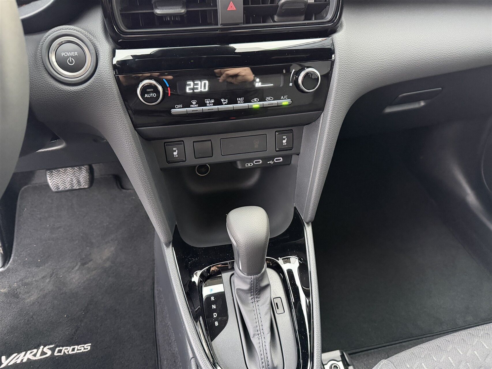 Billede af Toyota Yaris Cross 1,5 Hybrid Style 116HK 5d Trinl. Gear