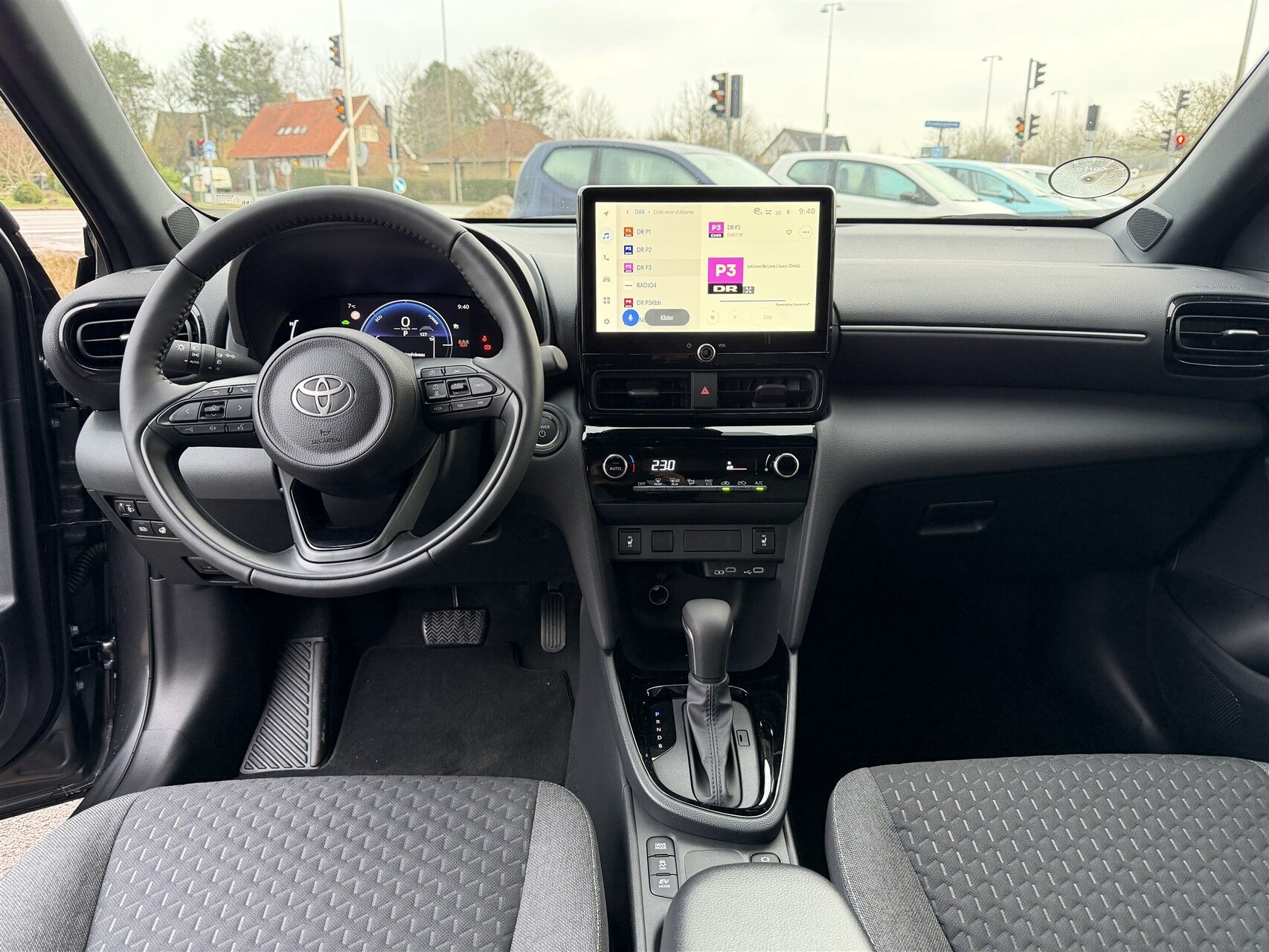 Billede af Toyota Yaris Cross 1,5 Hybrid Style 116HK 5d Trinl. Gear