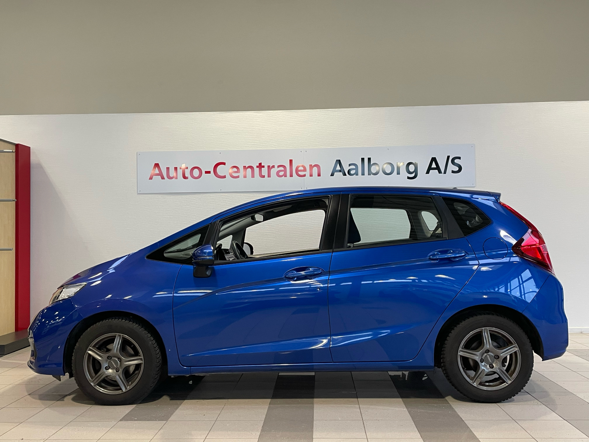 Billede af Honda Jazz 1,3 Trend CVT 102HK 5d Trinl. Gear