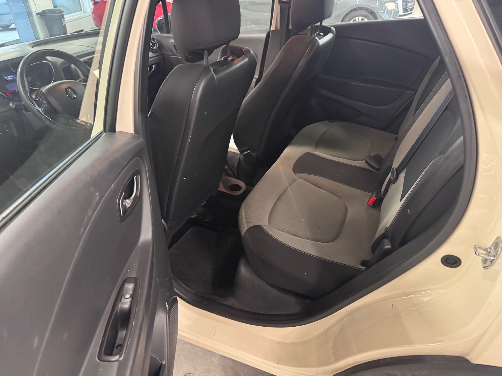 Billede af Renault Captur 0,9 Energy TCe Expression 90HK 5d