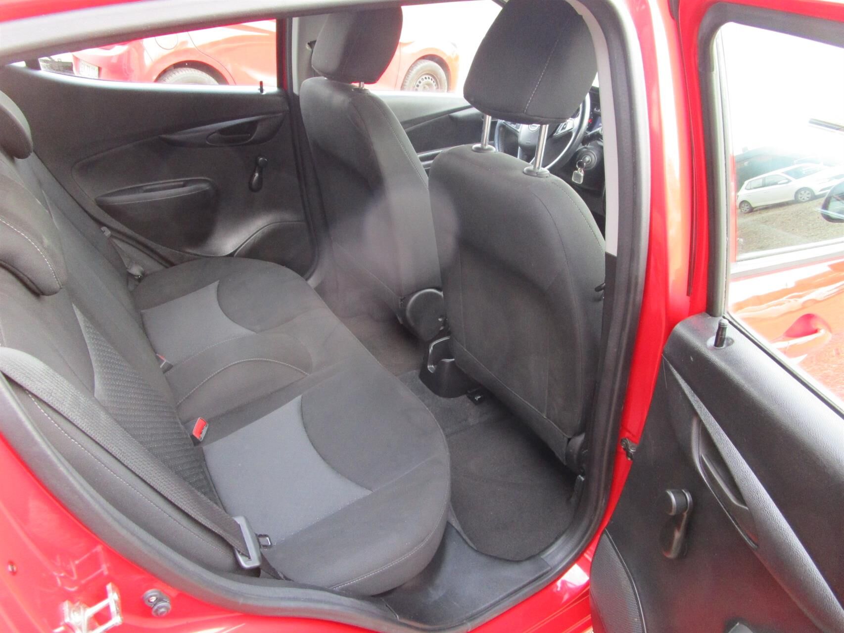 Billede af Opel Karl 1,0 Enjoy 75HK 5d