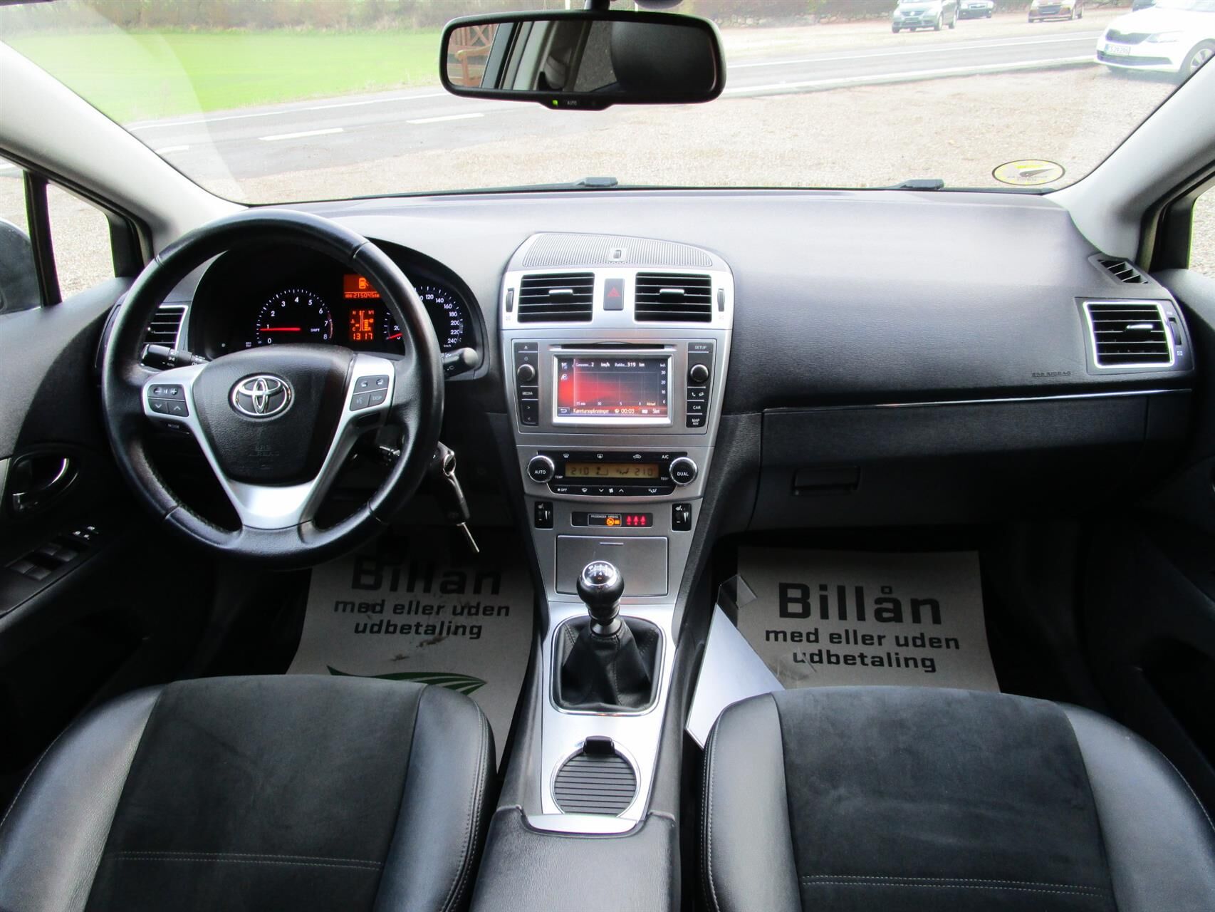 Billede af Toyota Avensis Touring Sports 1,8 VVT-I T2 Premium 147HK Stc 6g