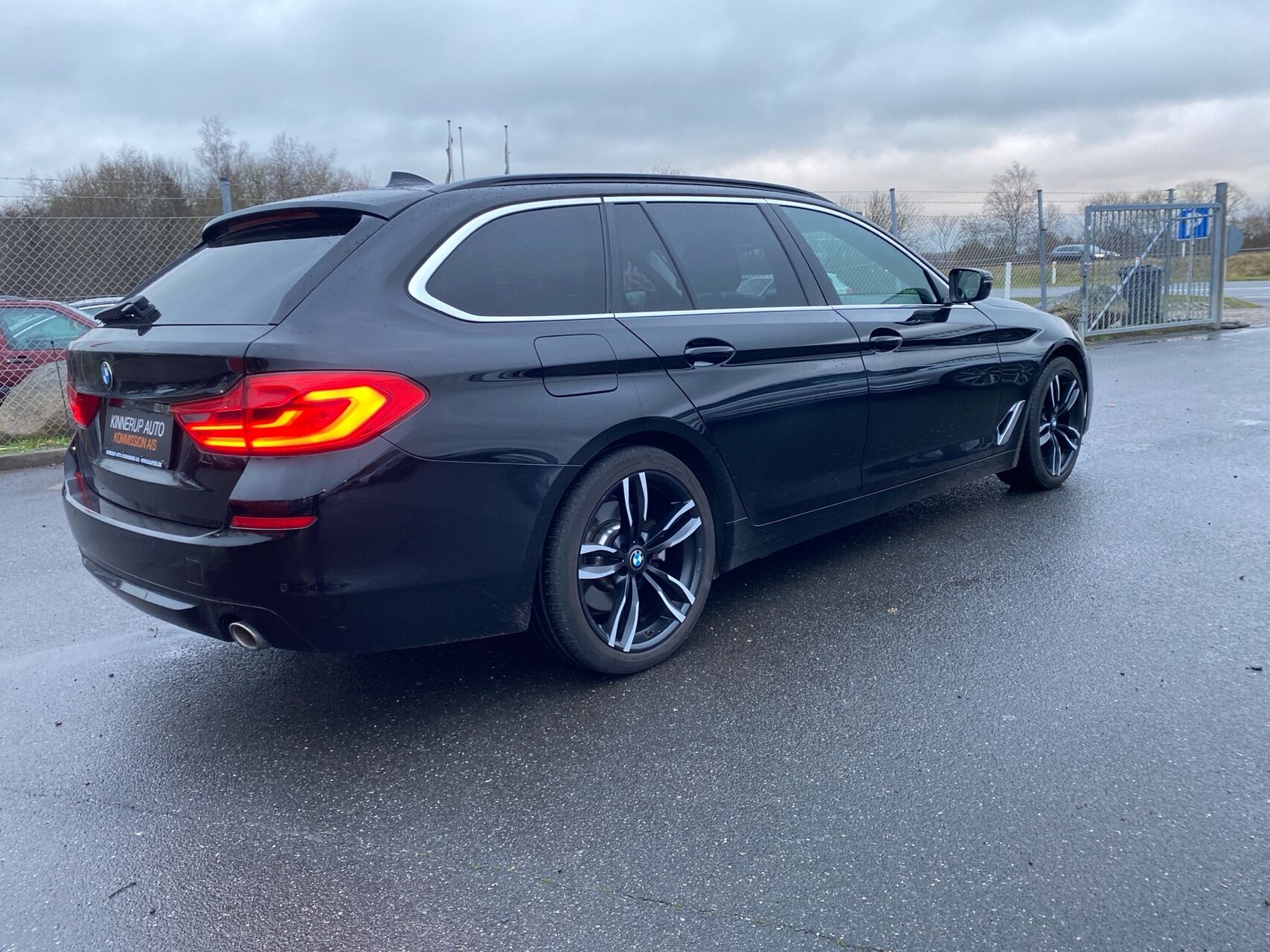Billede af BMW 520d Touring 2,0 D Steptronic 190HK Stc 8g Aut.