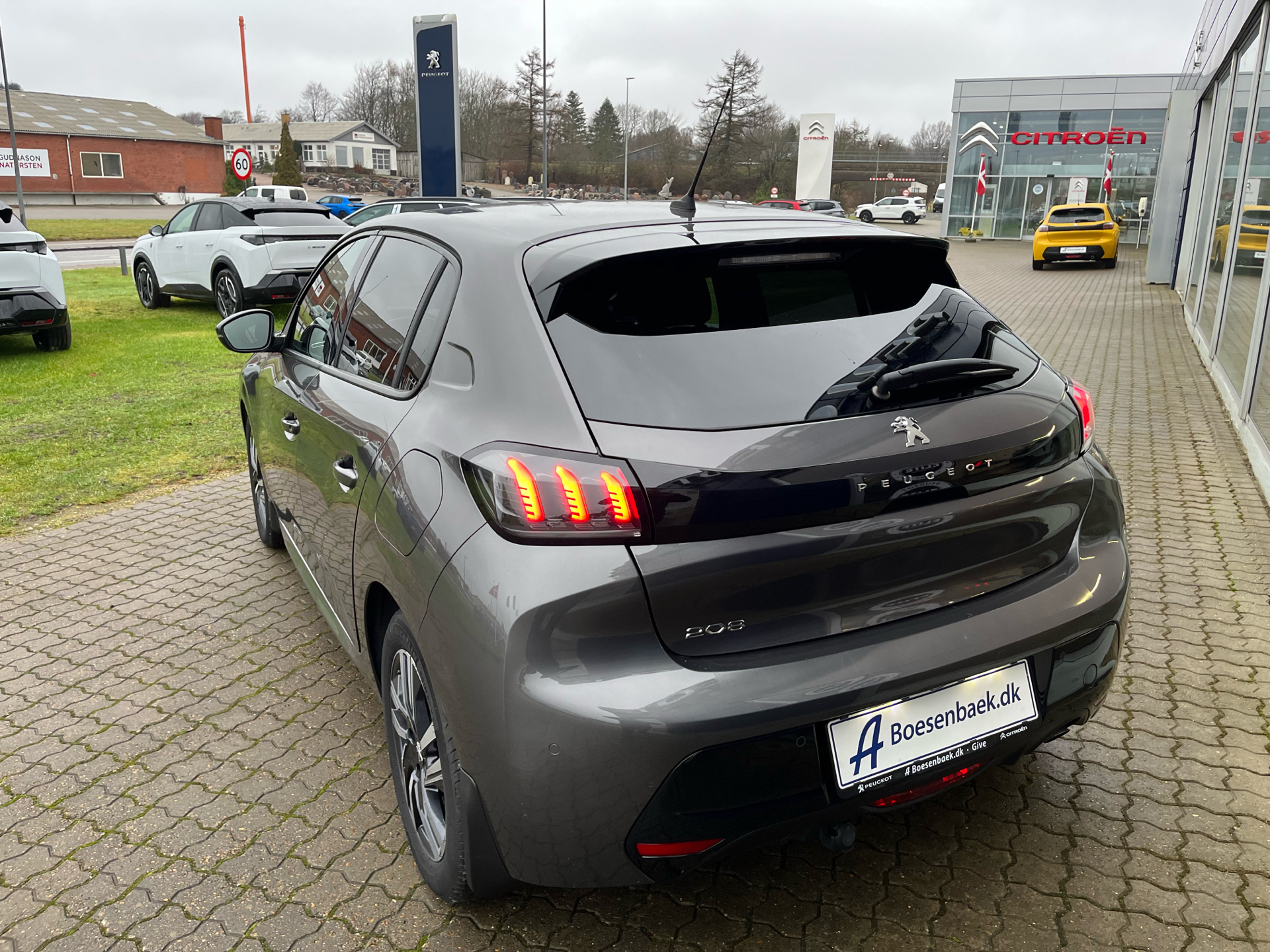 Billede af Peugeot 208 1,2 PureTech Selection Sport 100HK 5d 6g