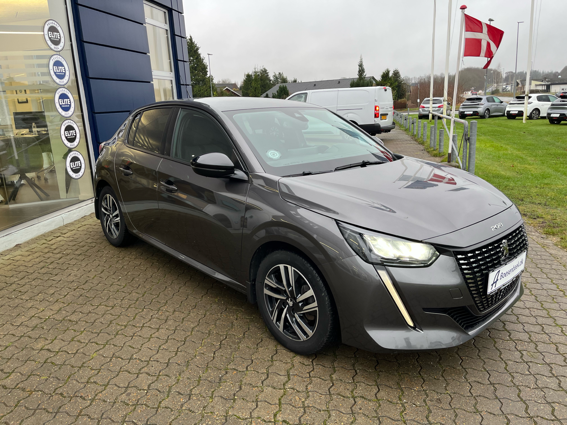 Billede af Peugeot 208 1,2 PureTech Selection Sport 100HK 5d 6g